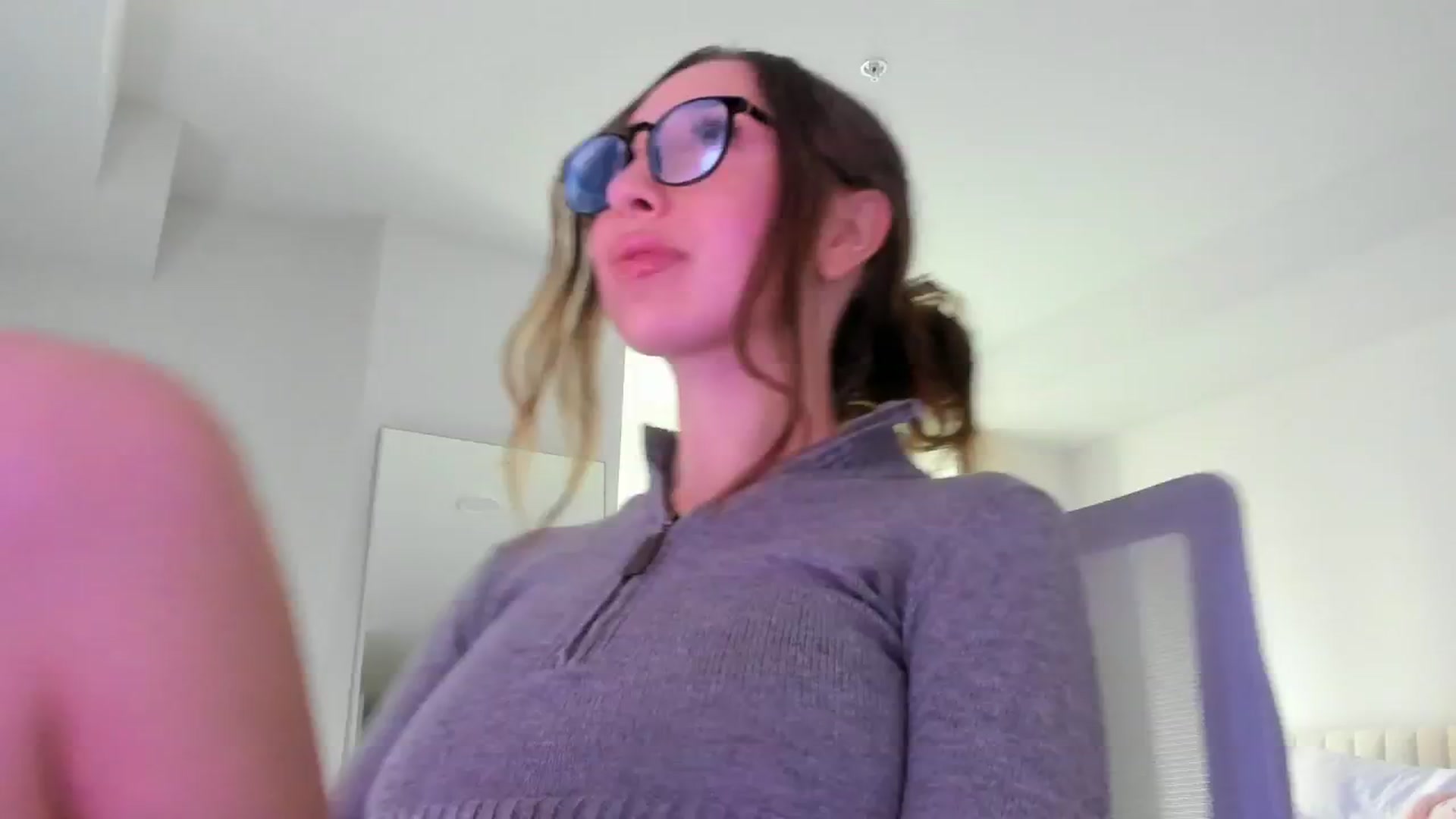 Gallery image thumbnail from goddessccleo's myfreecams stream on, 09/02/2024, 02:49 image 4 of 20