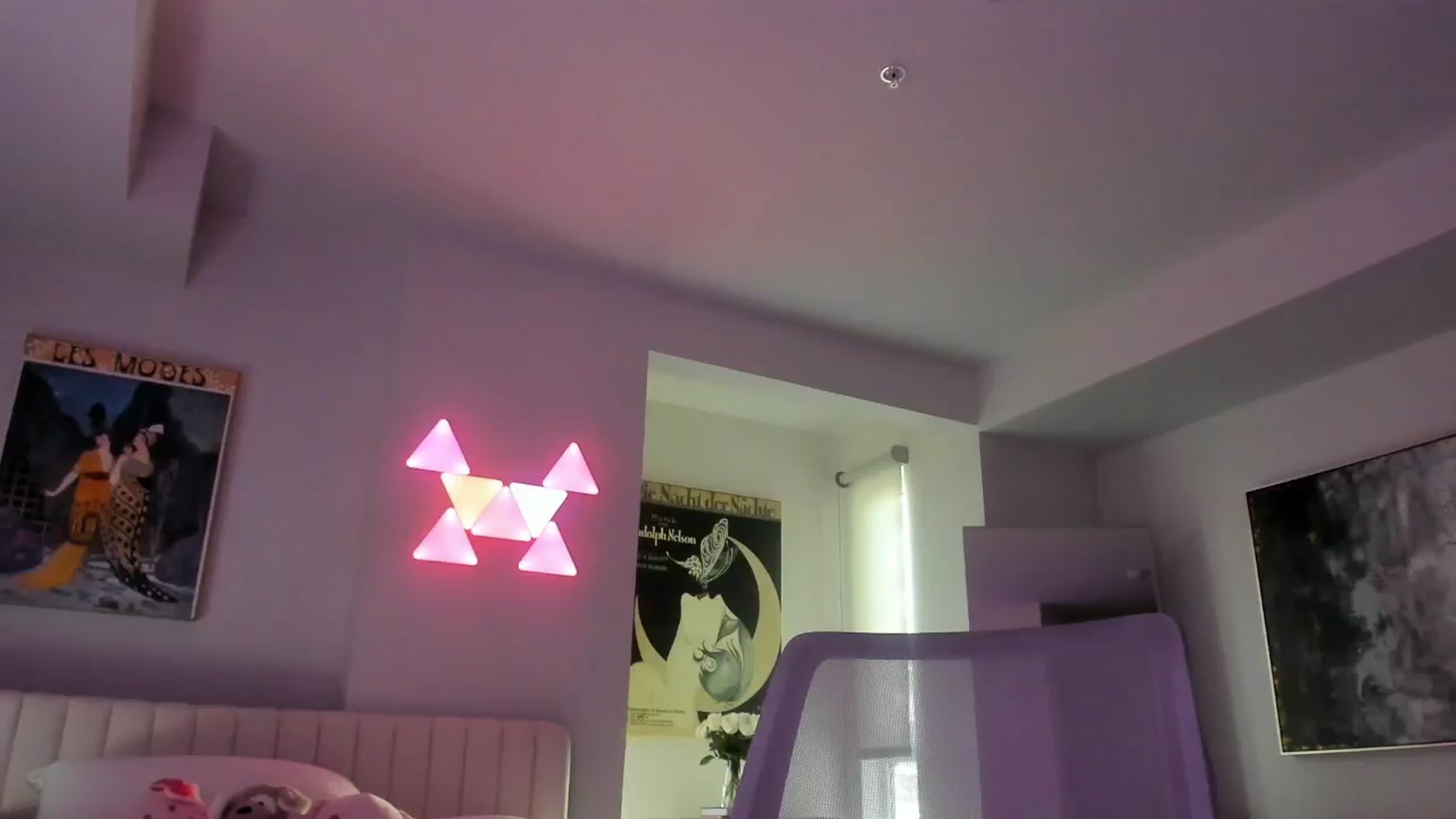 Gallery image thumbnail from goddessccleo's myfreecams stream on, 10/16/2024, 24:06 image 18 of 20