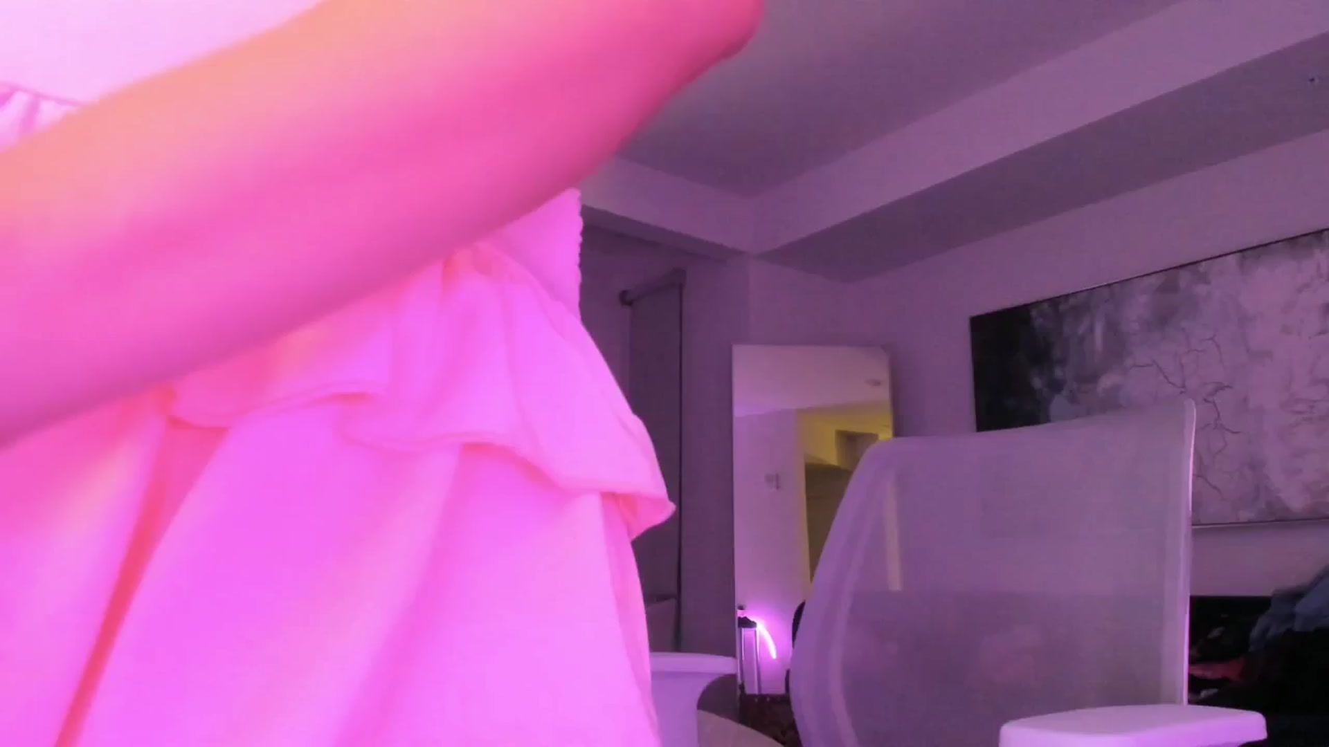 Gallery image thumbnail from goddessccleo's myfreecams stream on, 10/22/2024, 04:01 image 8 of 20