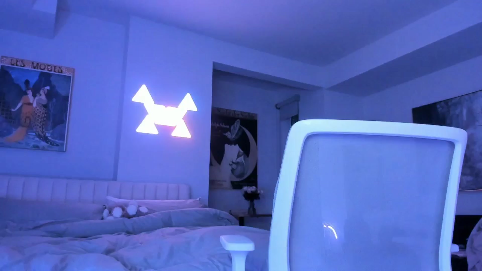 Gallery image thumbnail from goddessccleo's myfreecams stream on, 10/26/2024, 04:00 image 3 of 20