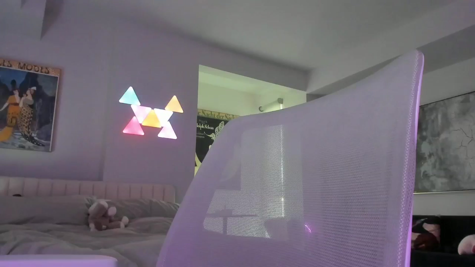 Gallery image thumbnail from goddessccleo's myfreecams stream on, 10/30/2024, 22:35 image 13 of 20