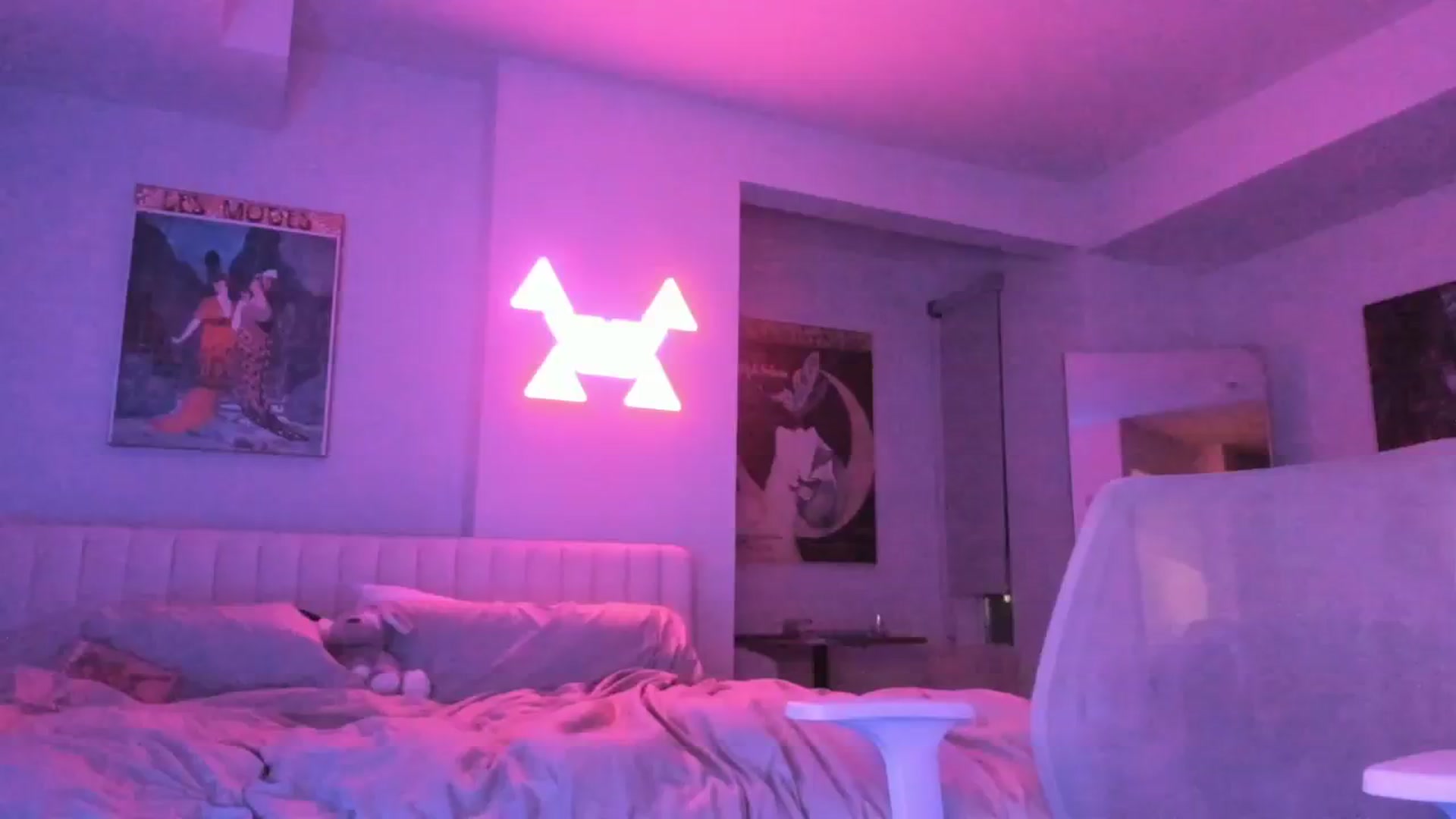 Gallery image thumbnail from goddessccleo's myfreecams stream on, 11/15/2024, 02:22 image 13 of 20
