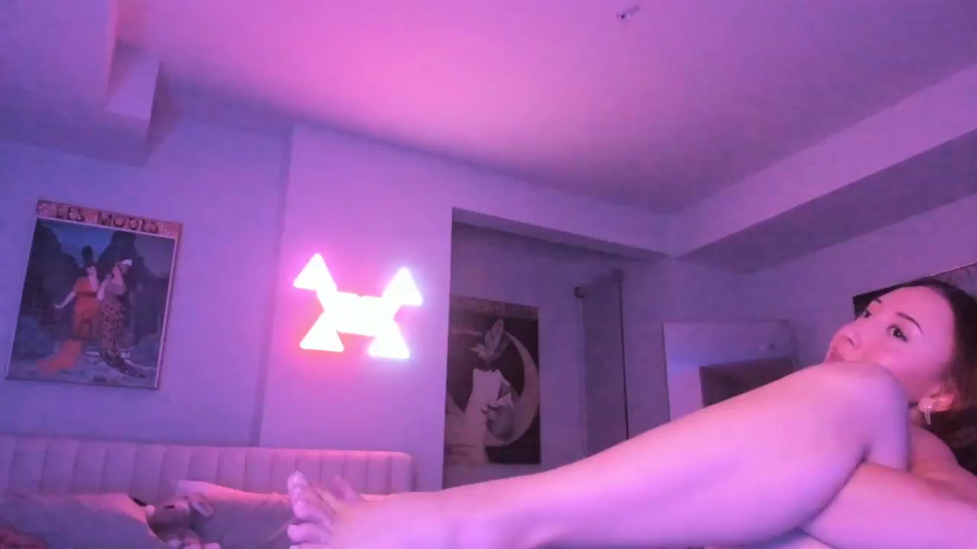 Gallery image thumbnail from goddessccleo's myfreecams stream on, 11/15/2024, 02:22 image 5 of 20