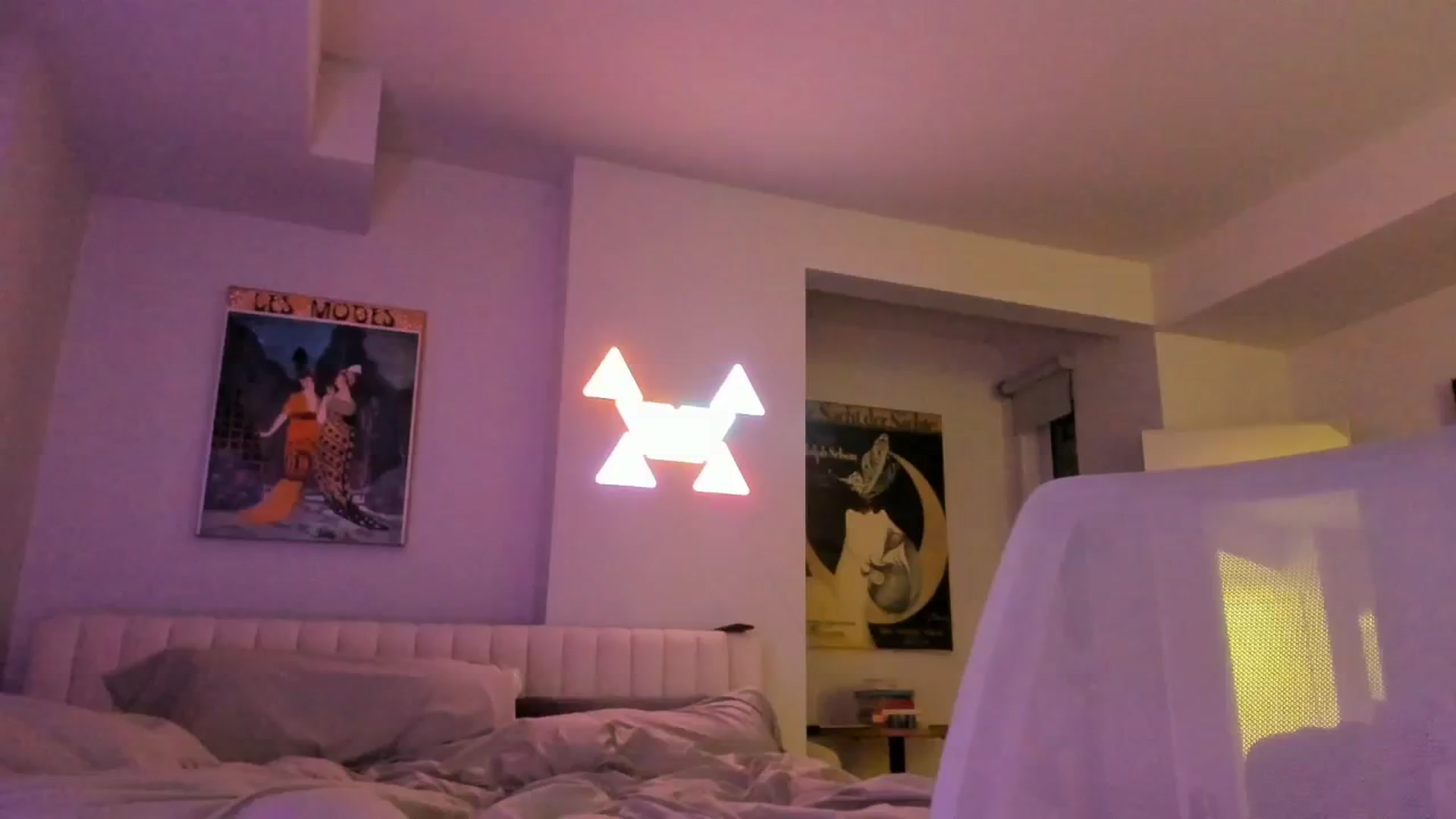 Gallery image thumbnail from goddessccleo's myfreecams stream on, 11/22/2024, 05:29 image 17 of 20