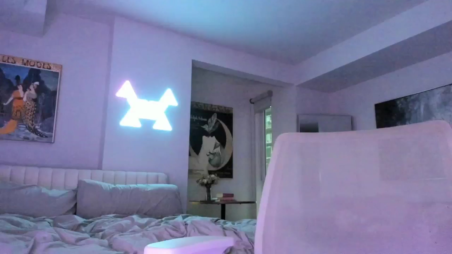 Gallery image thumbnail from goddessccleo's myfreecams stream on, 12/04/2024, 02:17 image 8 of 20