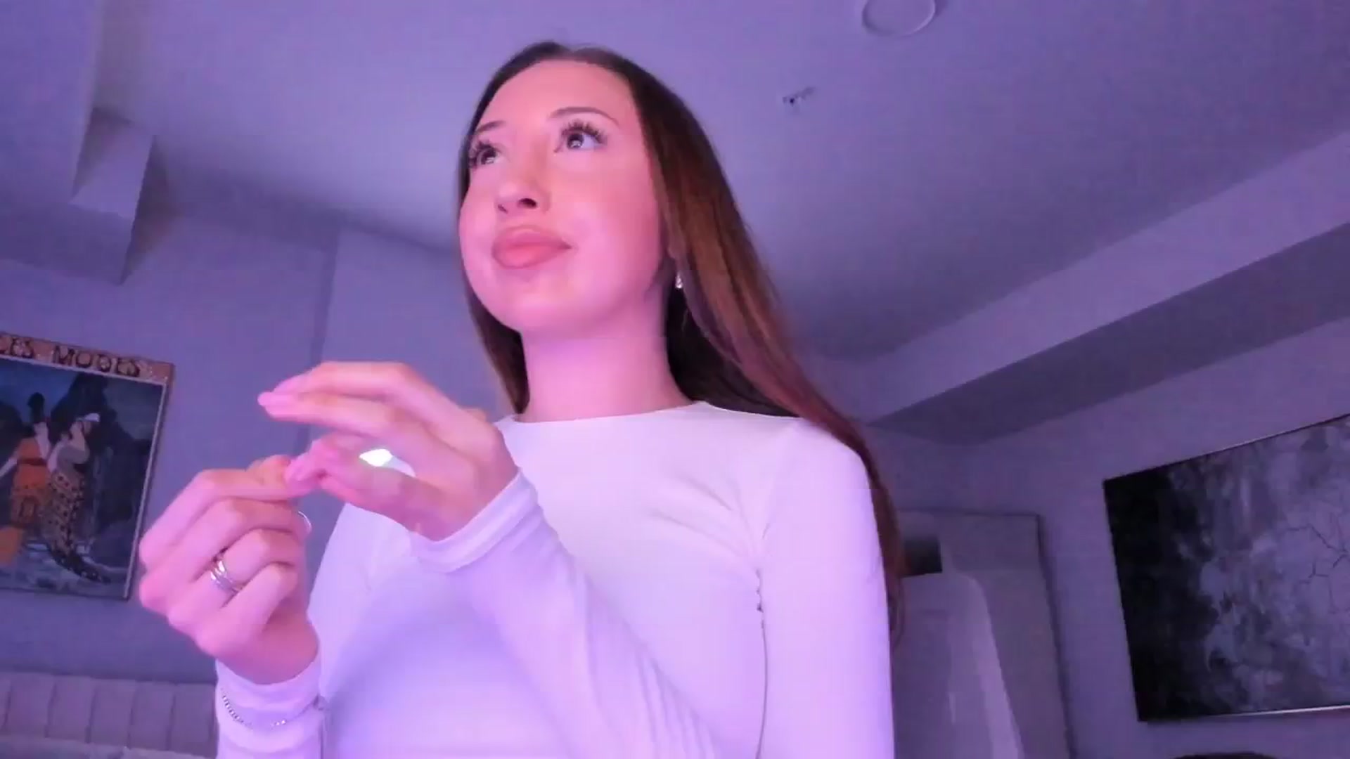 Gallery image thumbnail from goddessccleo's myfreecams stream on, 12/06/2024, 03:45 image 5 of 20