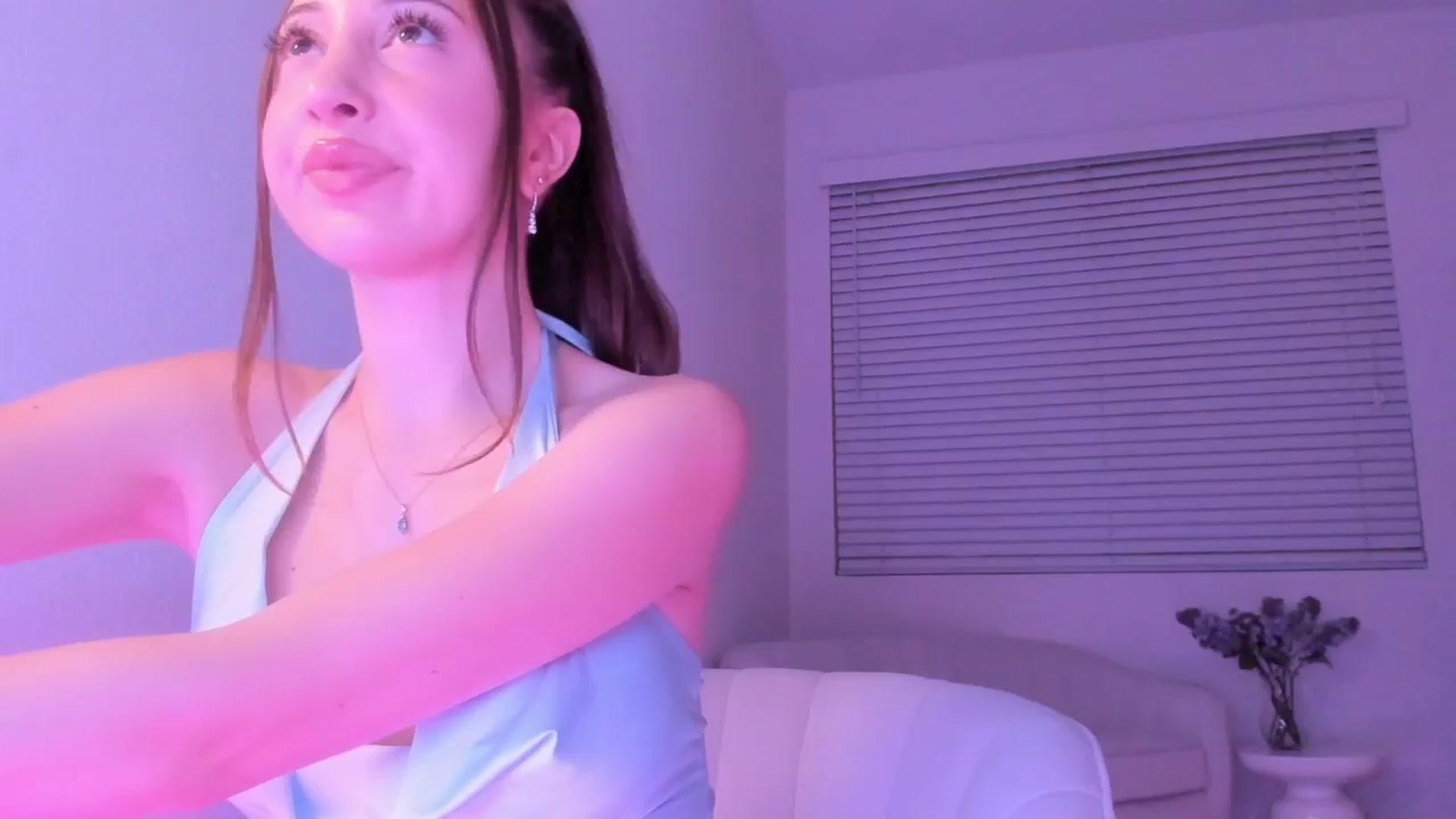 Gallery image thumbnail from goddessccleo's myfreecams stream on, 01/04/2025, 03:03 image 9 of 20
