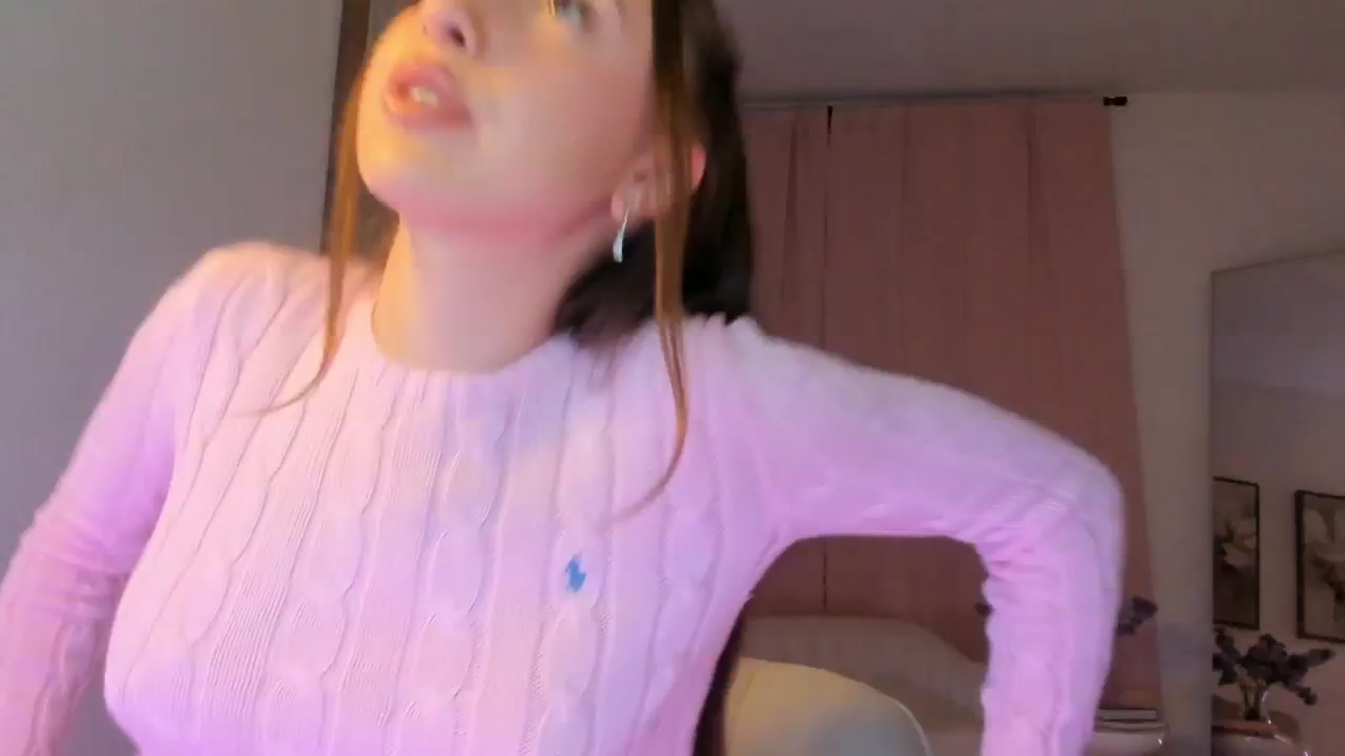 Gallery image thumbnail from goddessccleo's myfreecams stream on, 01/12/2025, 02:51 image 9 of 20