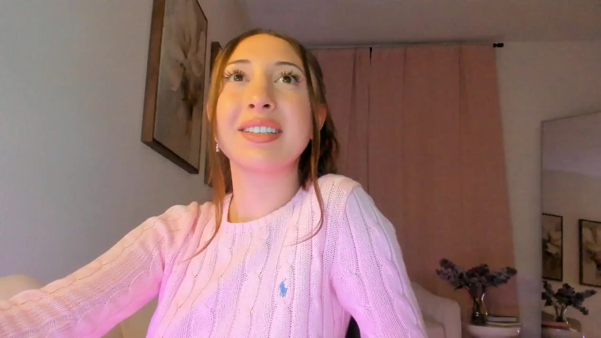 Gallery image thumbnail from goddessccleo's myfreecams stream on, 01/12/2025, 02:51 image 12 of 20