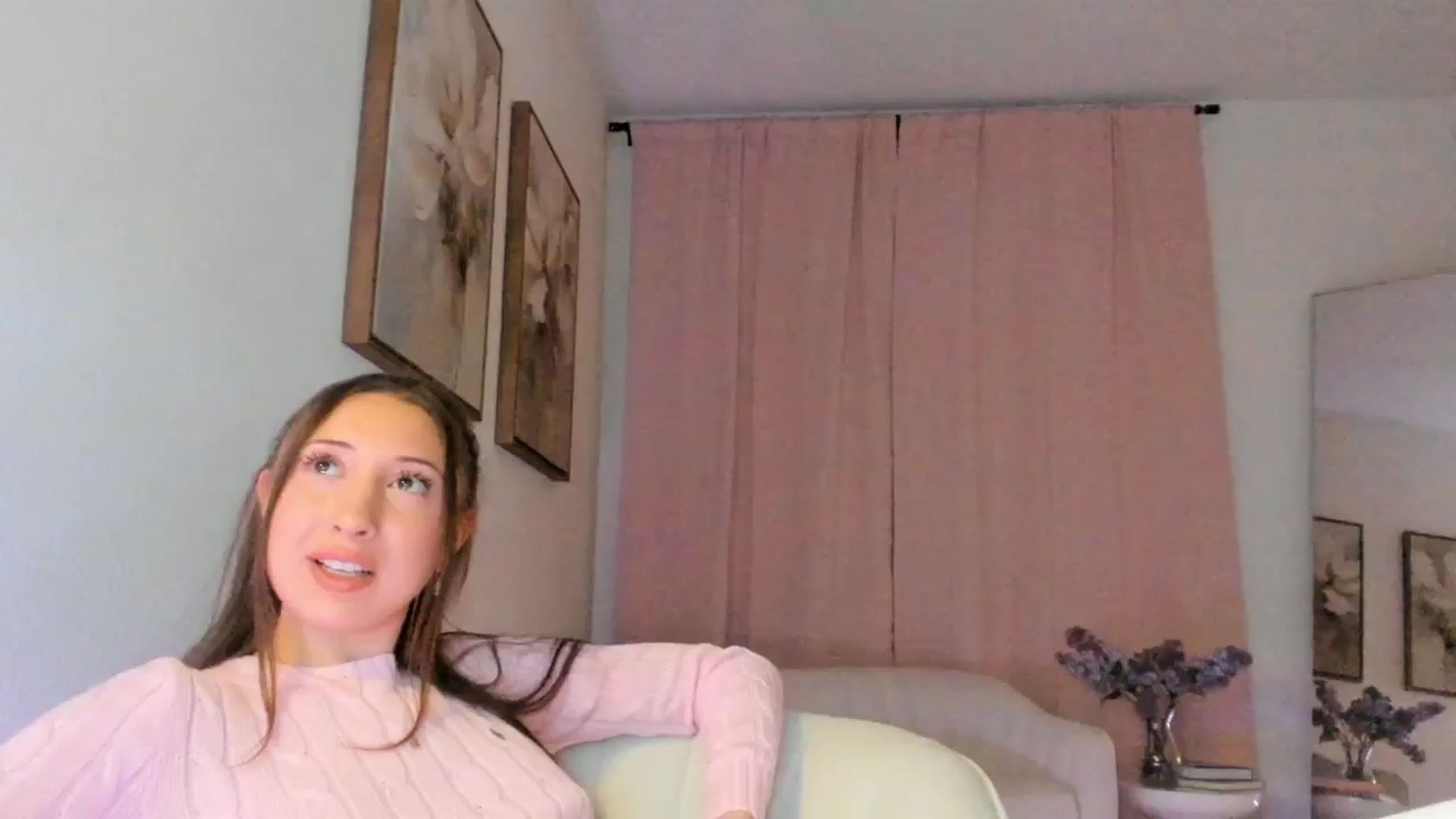 Gallery image thumbnail from goddessccleo's myfreecams stream on, 01/12/2025, 02:51 image 17 of 20