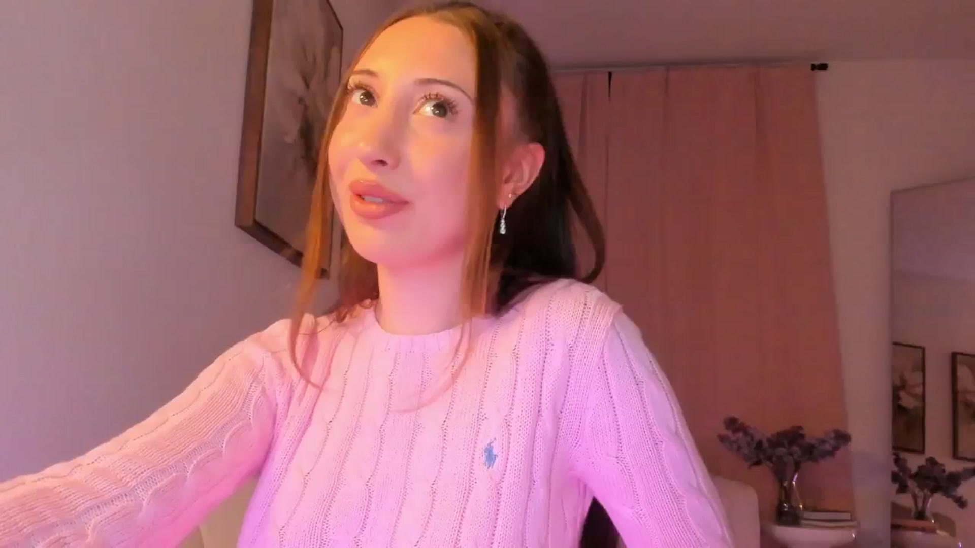 Gallery image thumbnail from goddessccleo's myfreecams stream on, 01/12/2025, 02:51 image 4 of 20