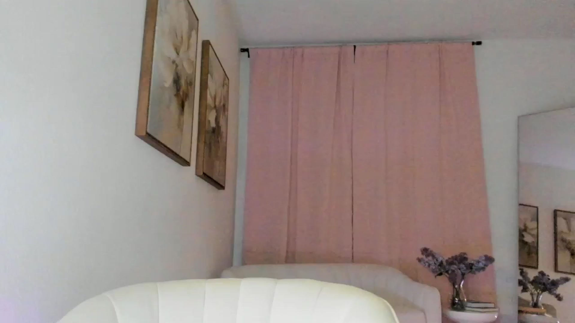 Gallery image thumbnail from goddessccleo's myfreecams stream on, 01/12/2025, 02:51 image 15 of 20