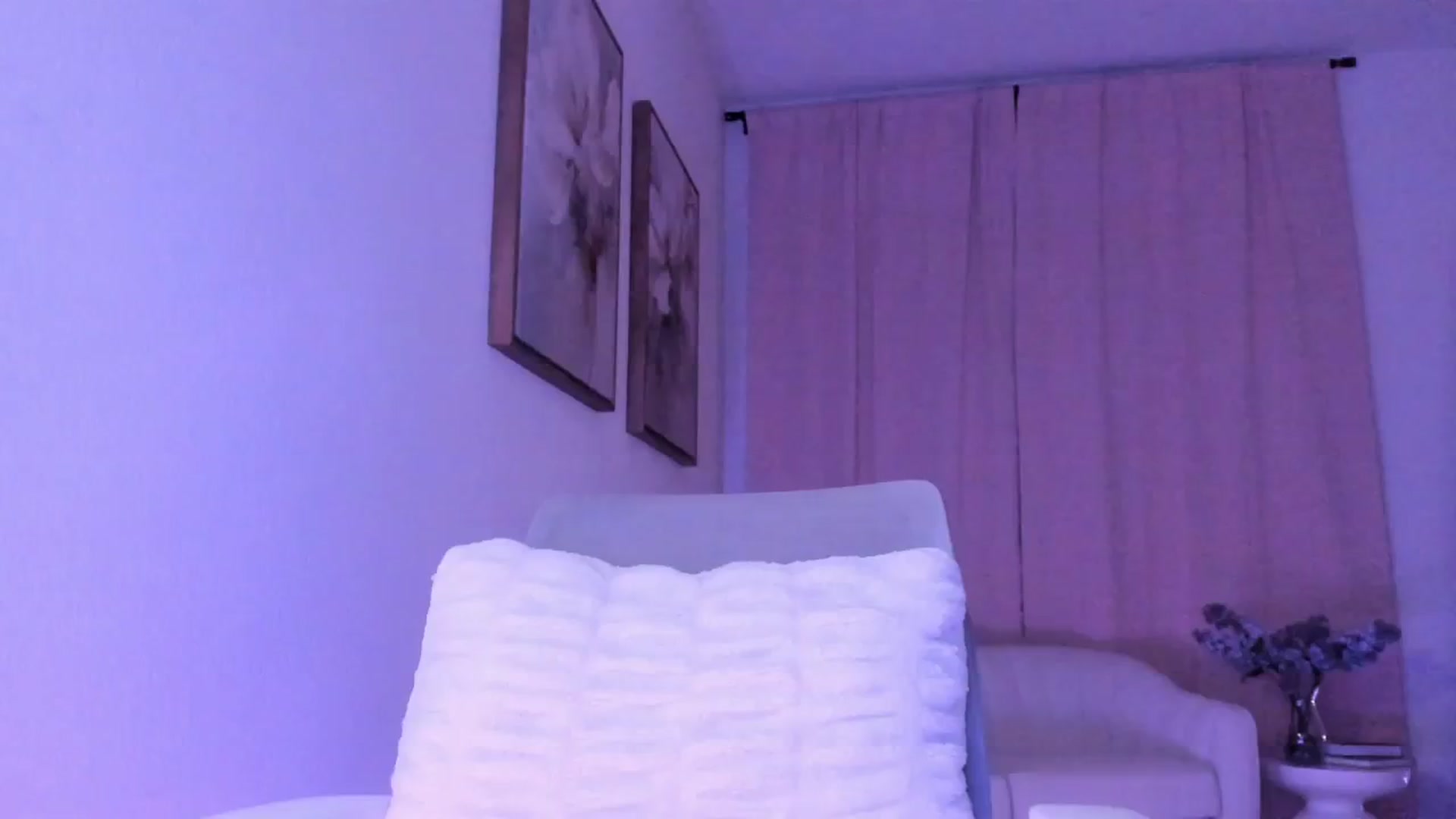 Gallery image thumbnail from goddessccleo's myfreecams stream on, 01/16/2025, 04:04 image 9 of 20