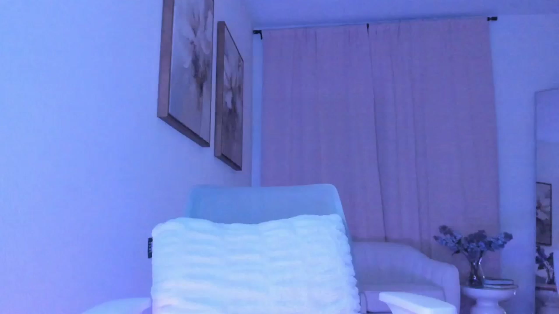 Gallery image thumbnail from goddessccleo's myfreecams stream on, 01/20/2025, 06:12 image 11 of 20