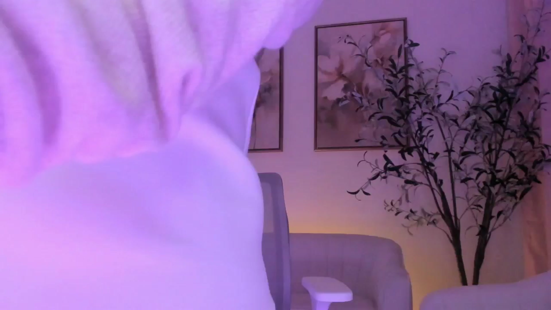 Gallery image thumbnail from goddessccleo's myfreecams stream on, 01/28/2025, 05:16 image 11 of 20
