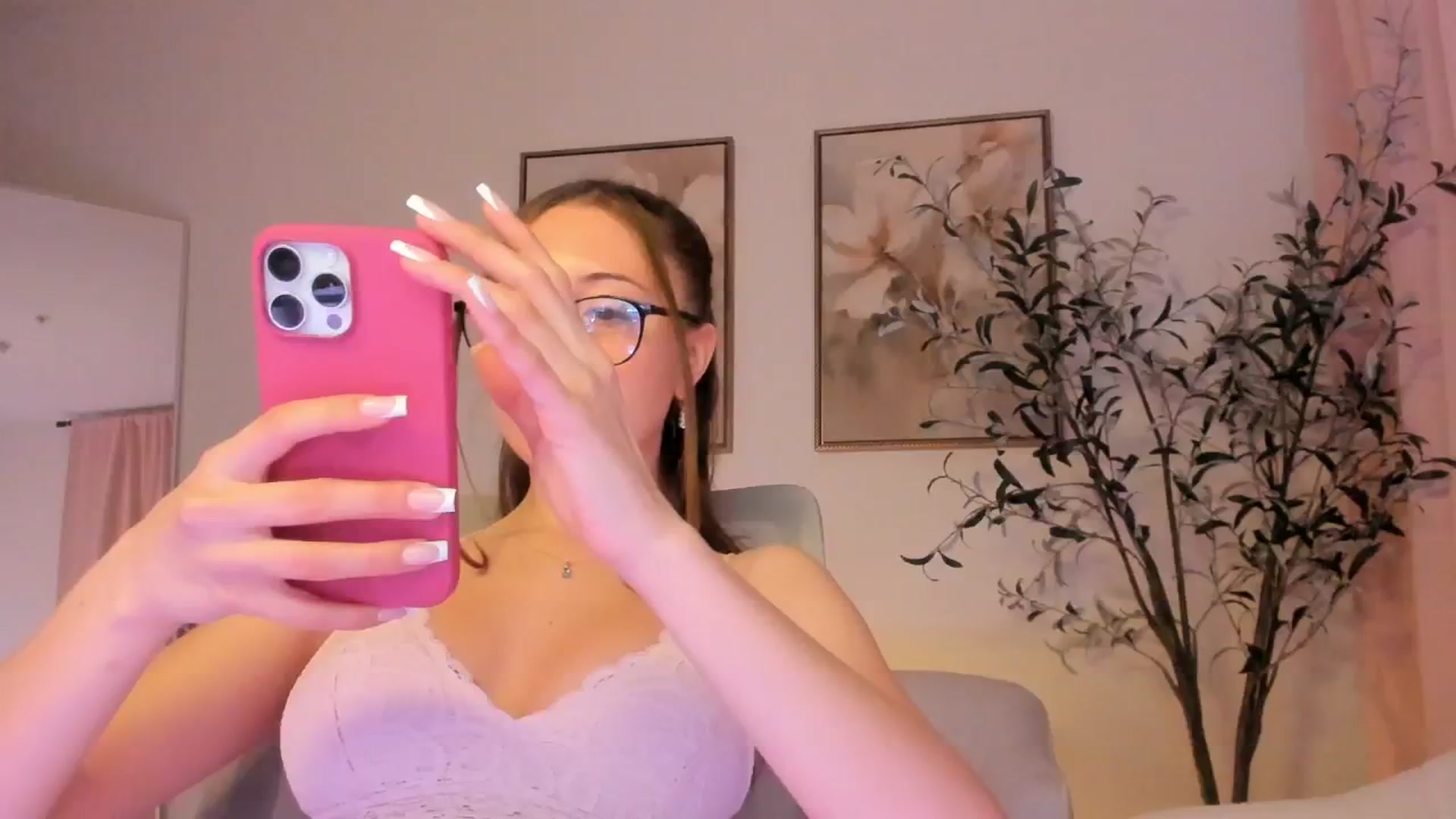 Gallery image thumbnail from goddessccleo's myfreecams stream on, 01/29/2025, 03:09 image 6 of 20