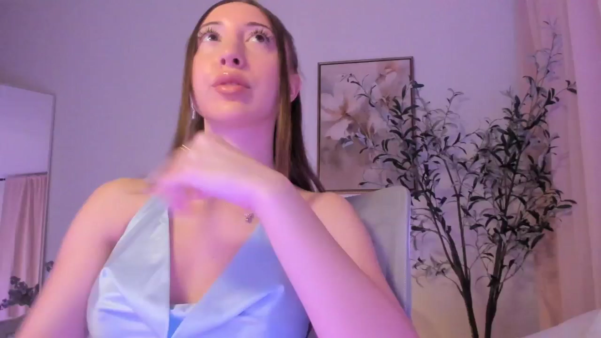 Gallery image thumbnail from goddessccleo's myfreecams stream on, 01/31/2025, 02:14 image 15 of 20