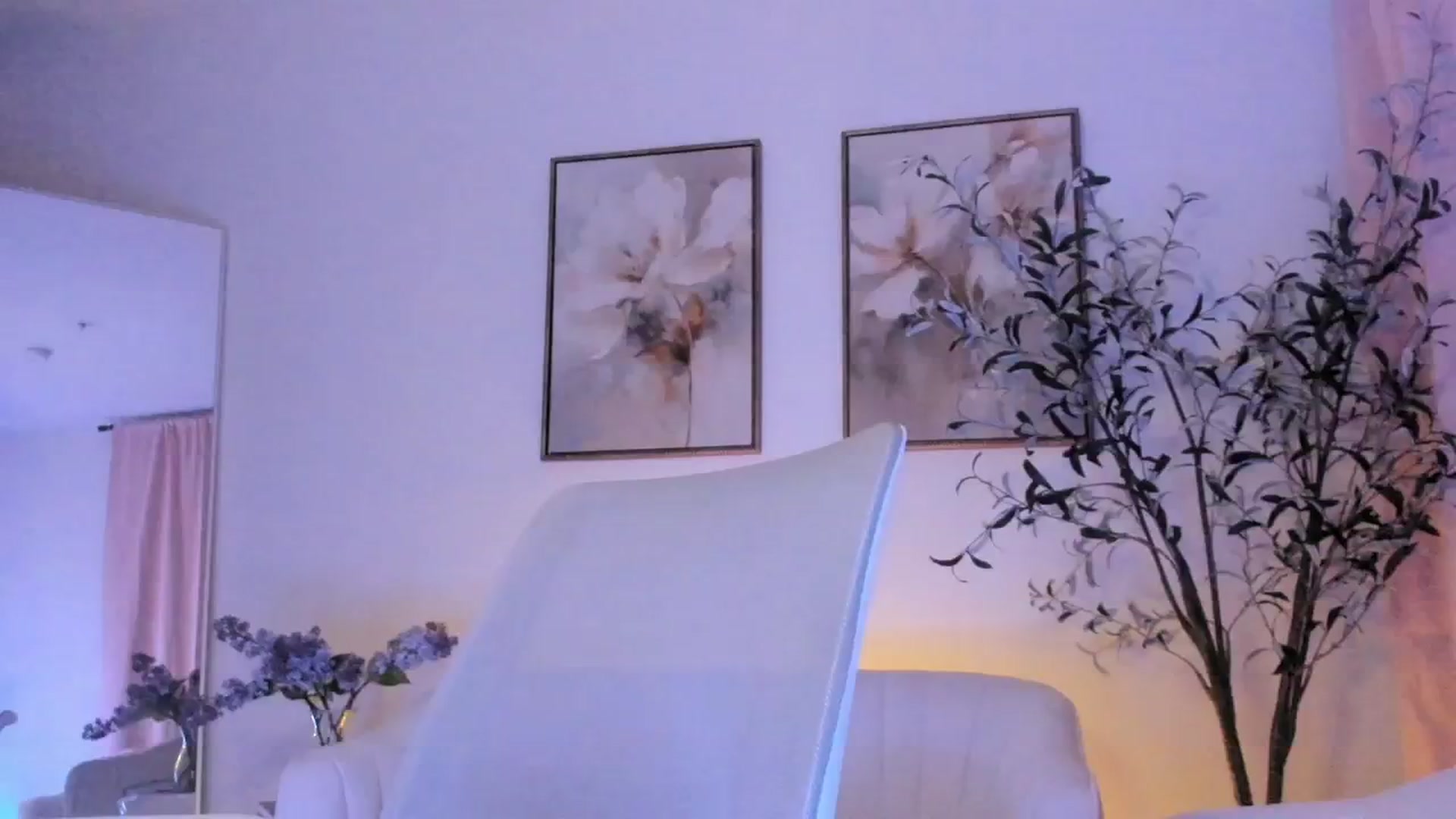 Gallery image thumbnail from goddessccleo's myfreecams stream on, 01/31/2025, 07:10 image 19 of 20