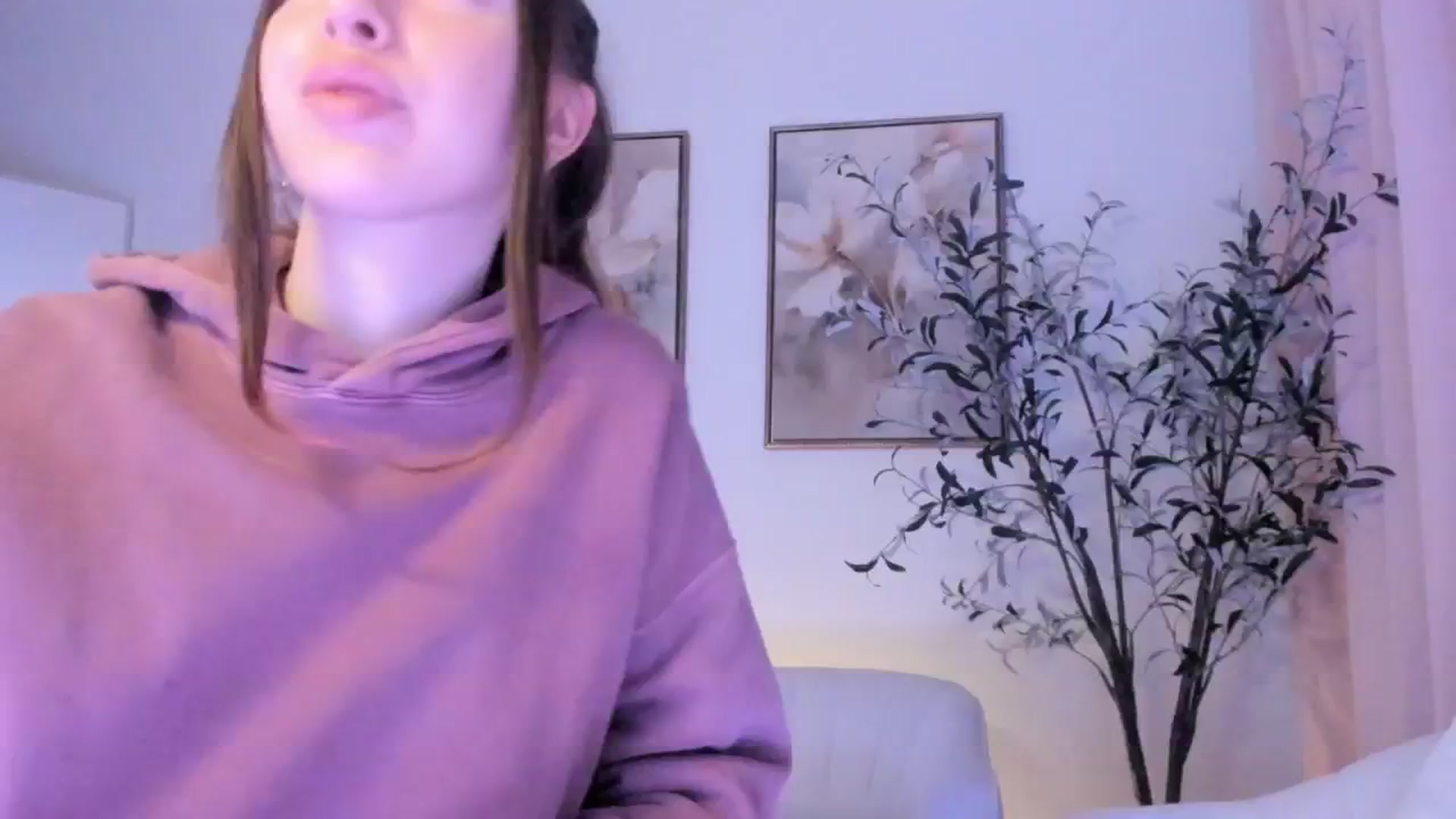 Gallery image thumbnail from goddessccleo's myfreecams stream on, 02/02/2025, 07:19 image 16 of 20