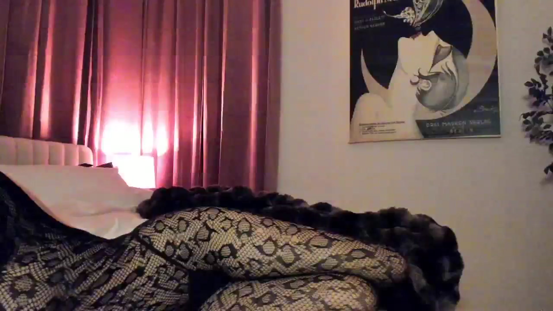 Gallery image thumbnail from goddessccleo's myfreecams stream on, 02/08/2025, 04:57 image 12 of 20