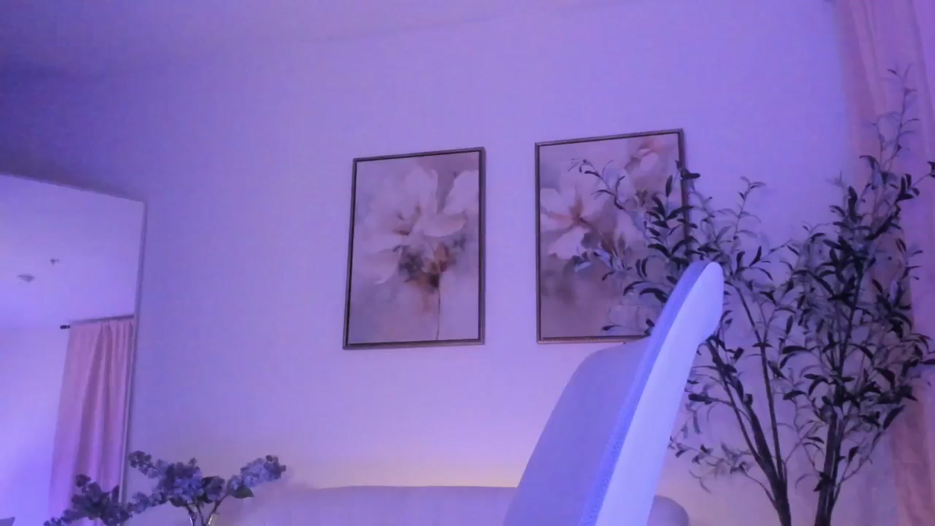 Gallery image thumbnail from goddessccleo's myfreecams stream on, 02/16/2025, 03:51 image 11 of 20