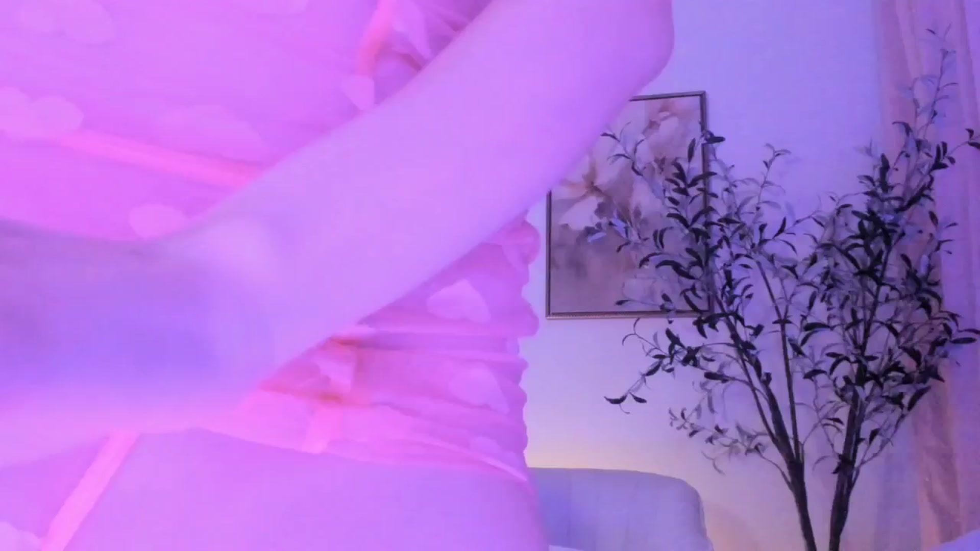 Gallery image thumbnail from goddessccleo's myfreecams stream on, 02/16/2025, 03:51 image 9 of 20