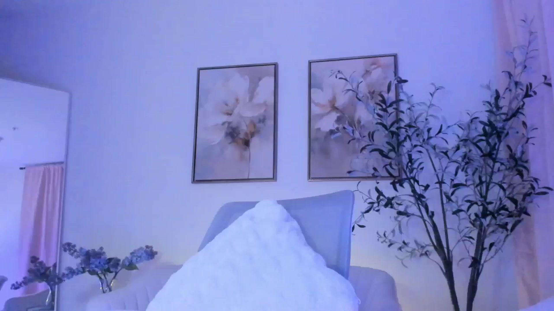 Gallery image thumbnail from goddessccleo's myfreecams stream on, 02/17/2025, 04:22 image 20 of 20