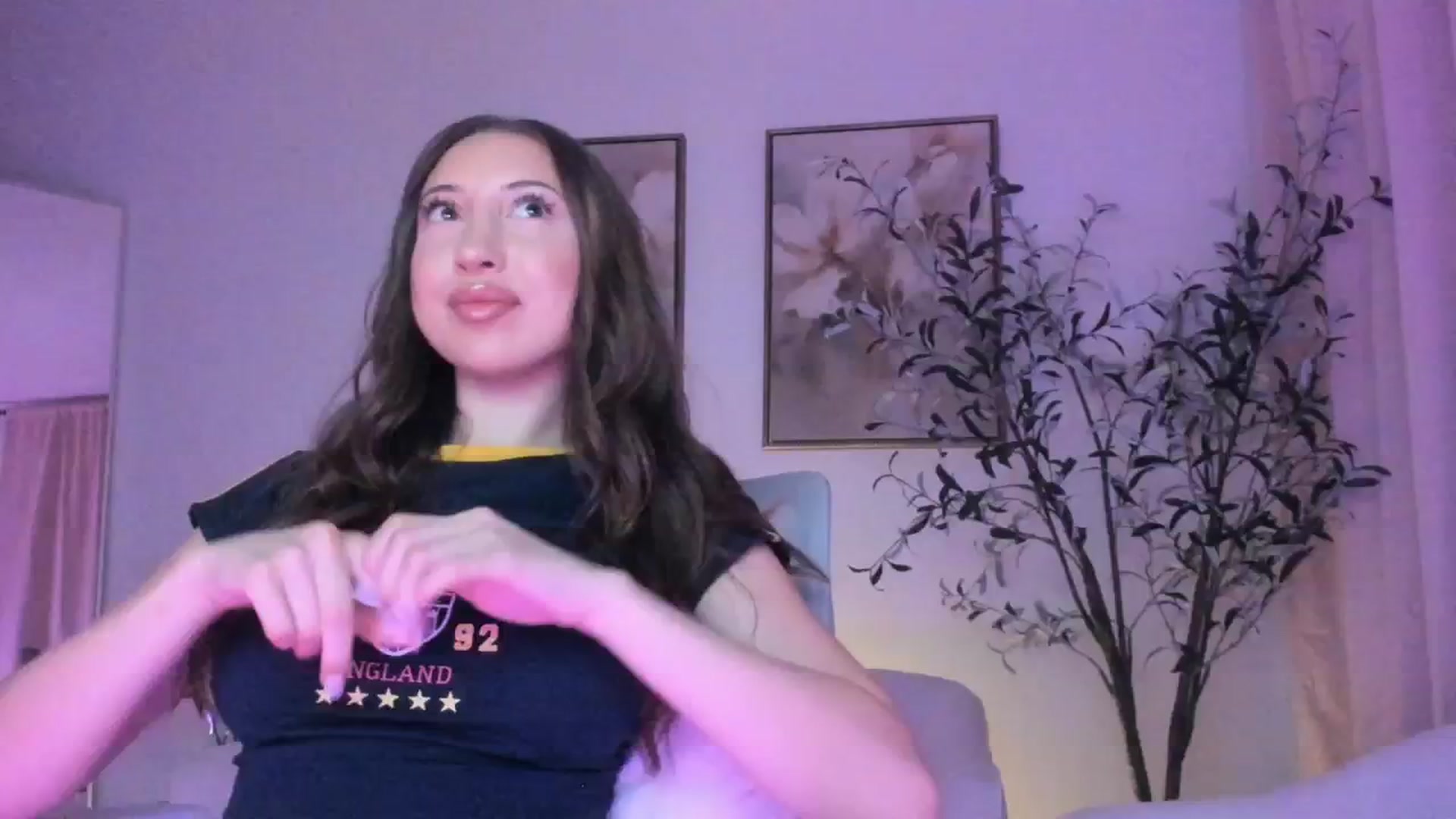 Gallery image thumbnail from goddessccleo's myfreecams stream on, 02/20/2025, 02:40 image 3 of 20