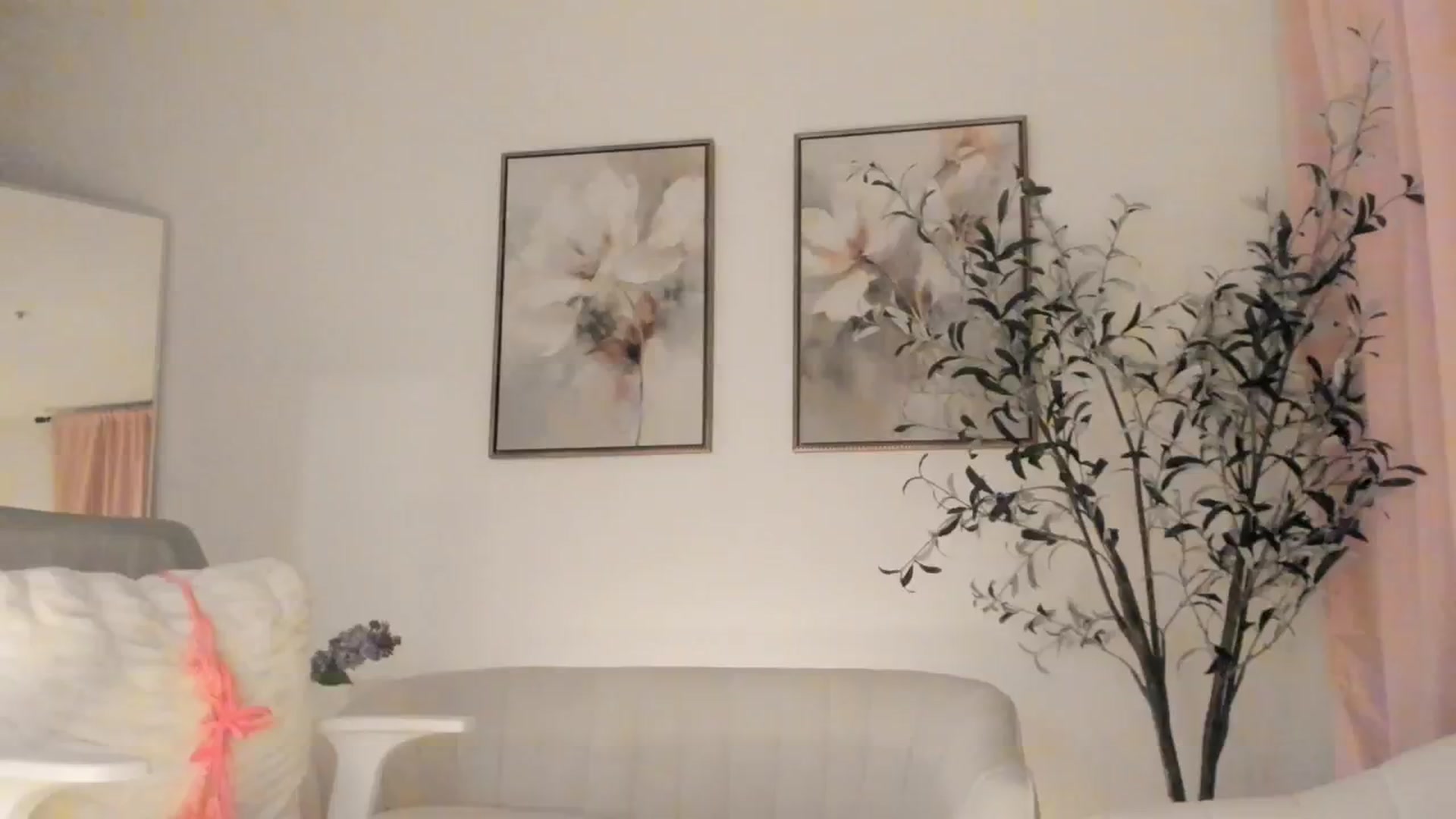 Gallery image thumbnail from goddessccleo's myfreecams stream on, 02/22/2025, 04:13 image 7 of 20