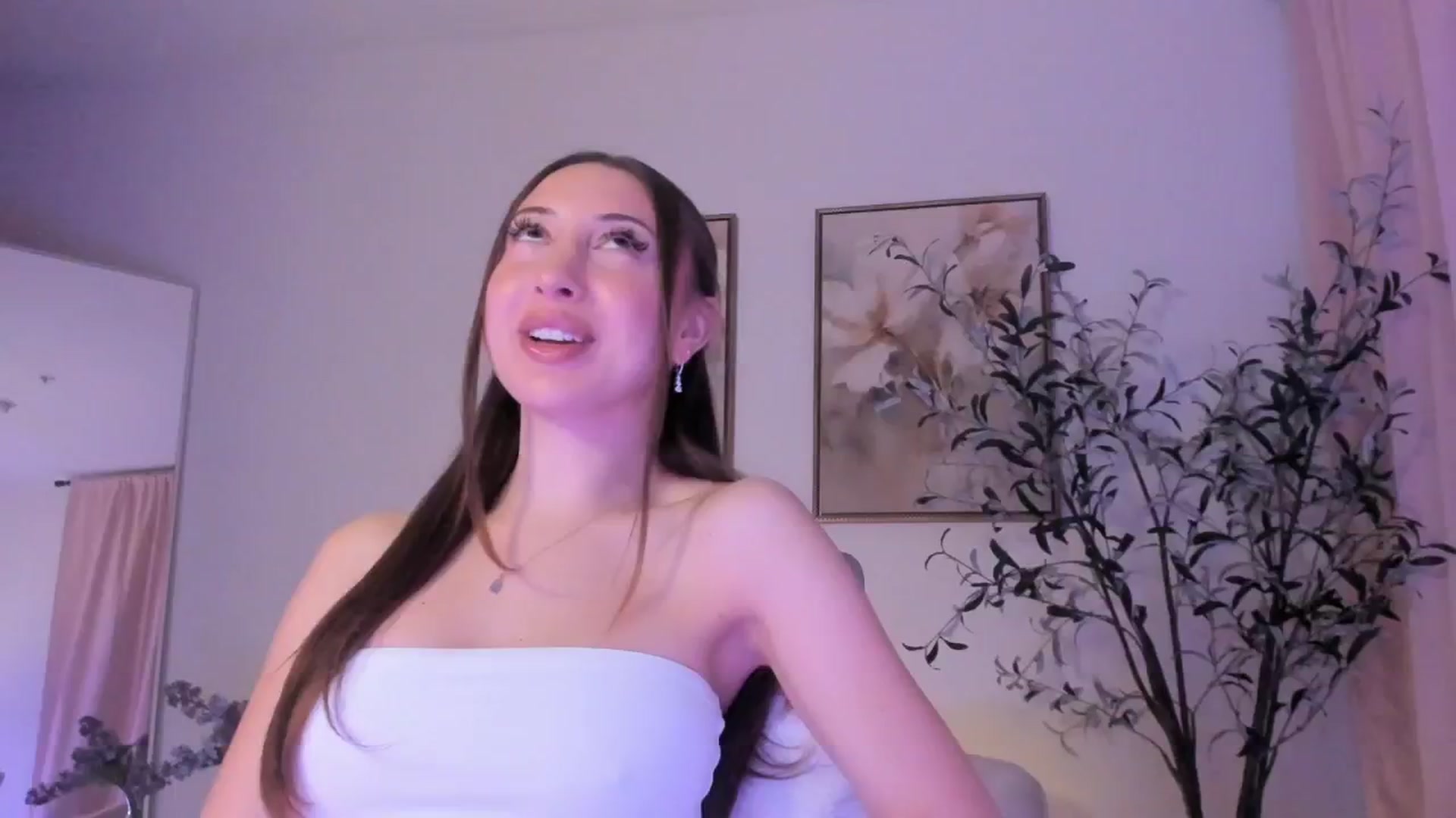 Gallery image thumbnail from goddessccleo's myfreecams stream on, 02/23/2025, 02:19 image 11 of 20