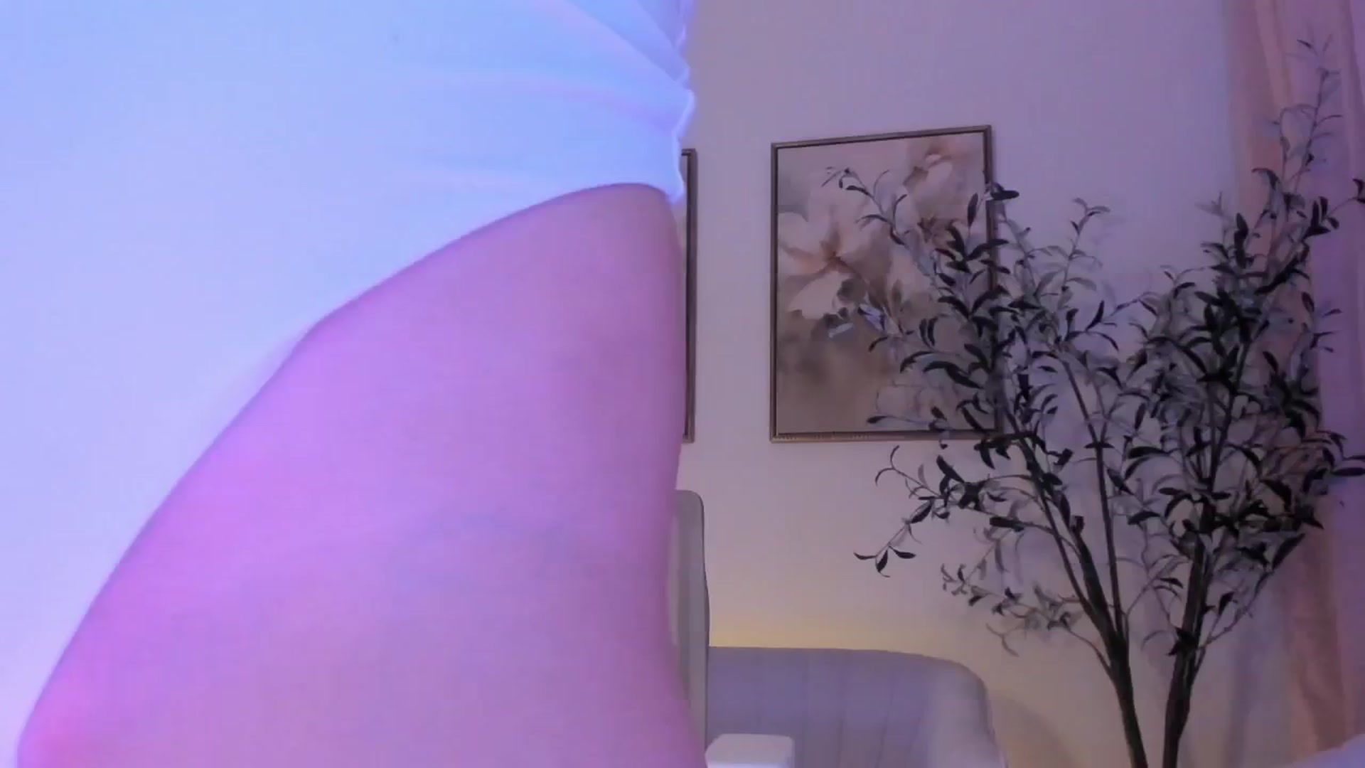 Gallery image thumbnail from goddessccleo's myfreecams stream on, 02/23/2025, 02:19 image 14 of 20