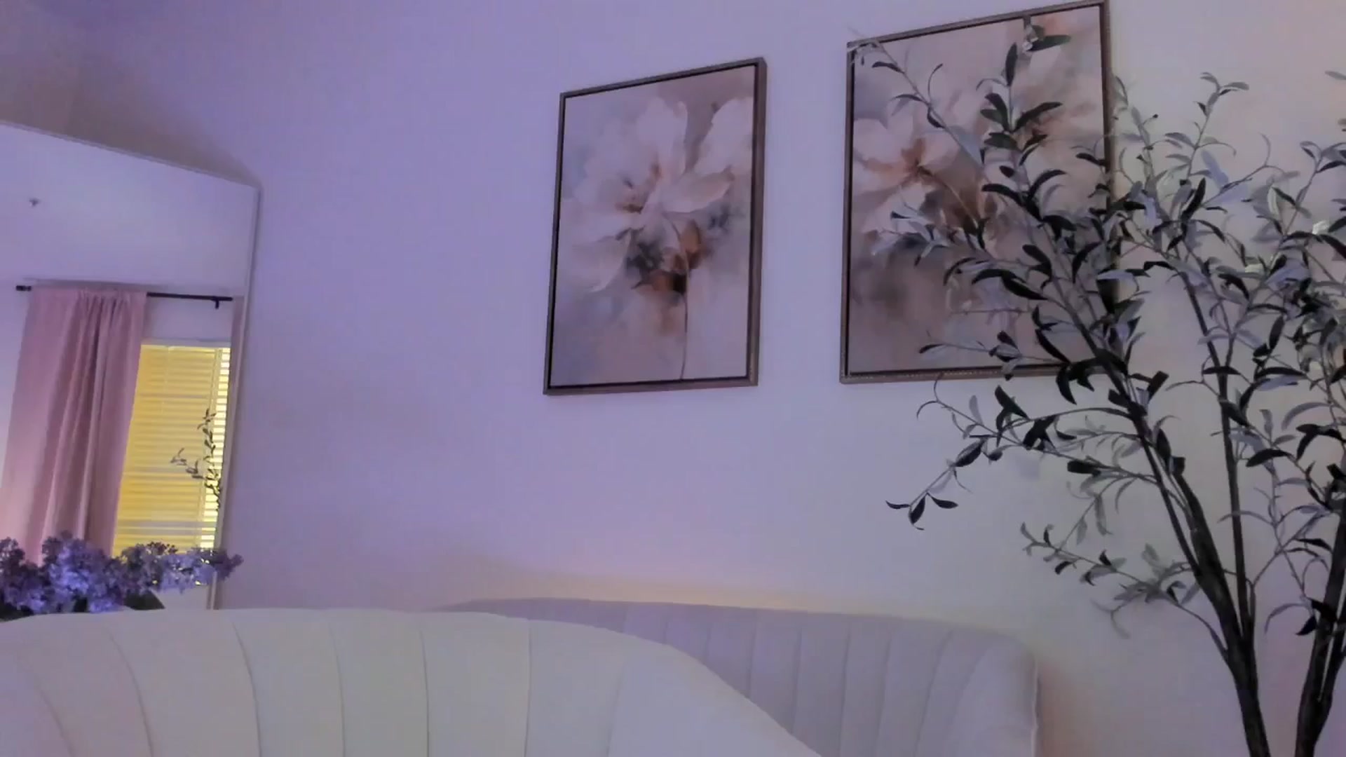 Gallery image thumbnail from goddessccleo's myfreecams stream on, 03/01/2025, 19:20 image 19 of 20