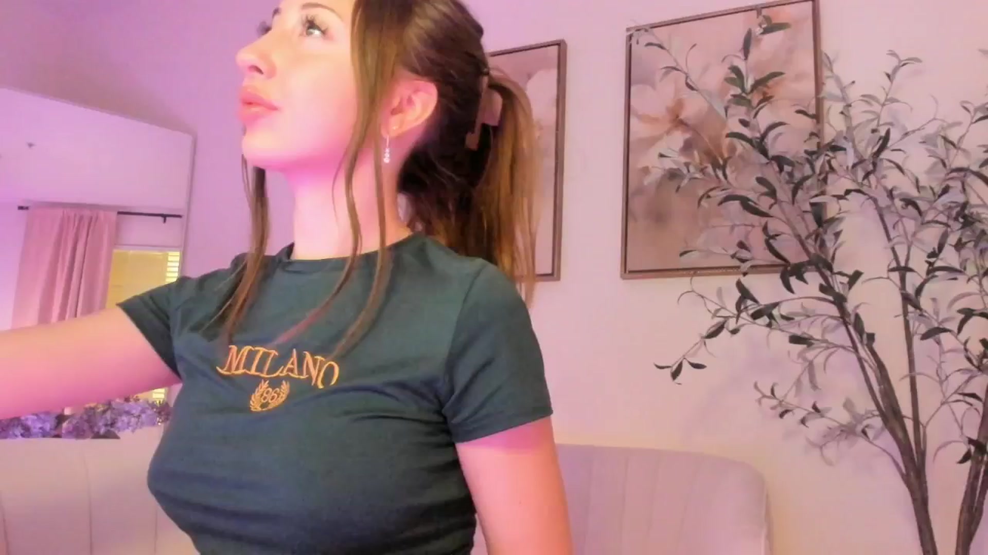 Gallery image thumbnail from goddessccleo's myfreecams stream on, 03/02/2025, 20:41 image 18 of 20