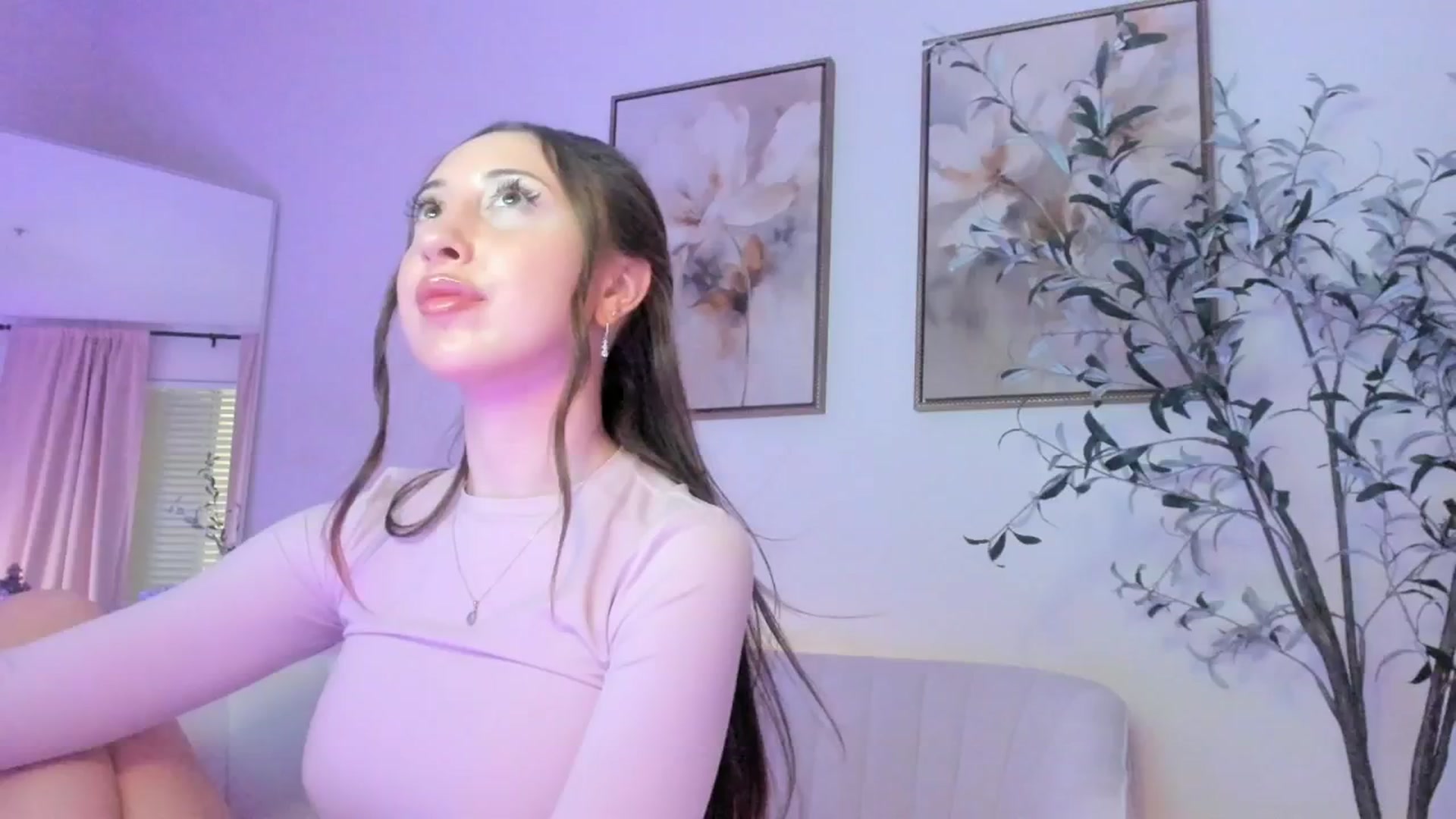 Gallery image thumbnail from goddessccleo's myfreecams stream on, 03/03/2025, 21:55 image 15 of 20