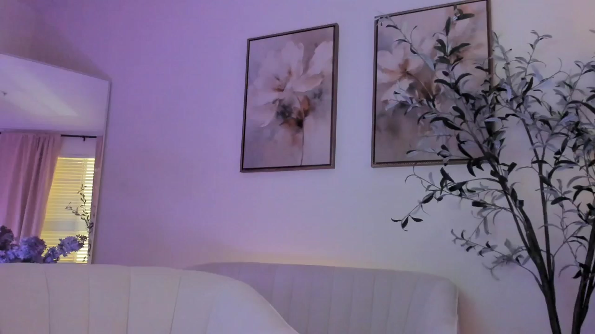 Gallery image thumbnail from goddessccleo's myfreecams stream on, 03/04/2025, 20:09 image 7 of 20