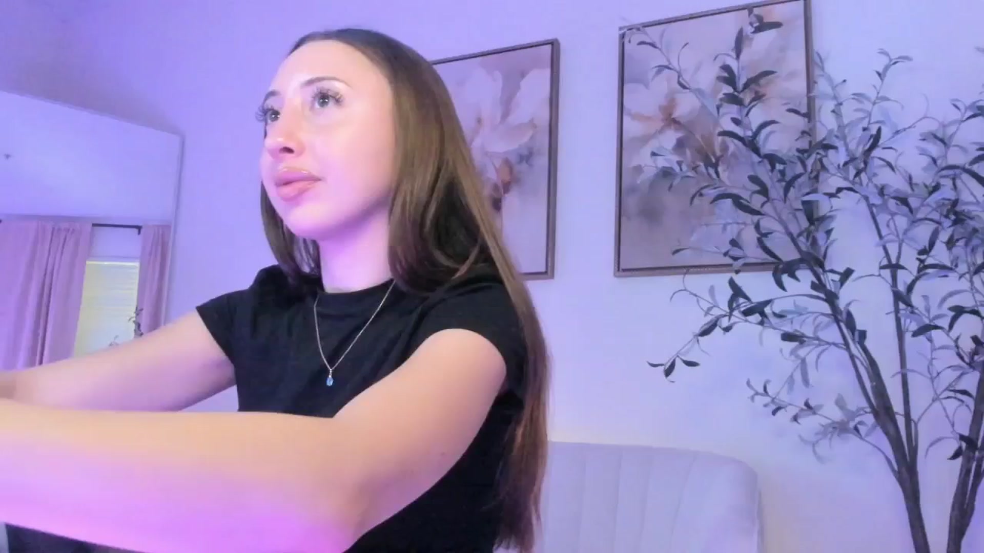 Gallery image thumbnail from goddessccleo's myfreecams stream on, 03/06/2025, 21:19 image 10 of 20