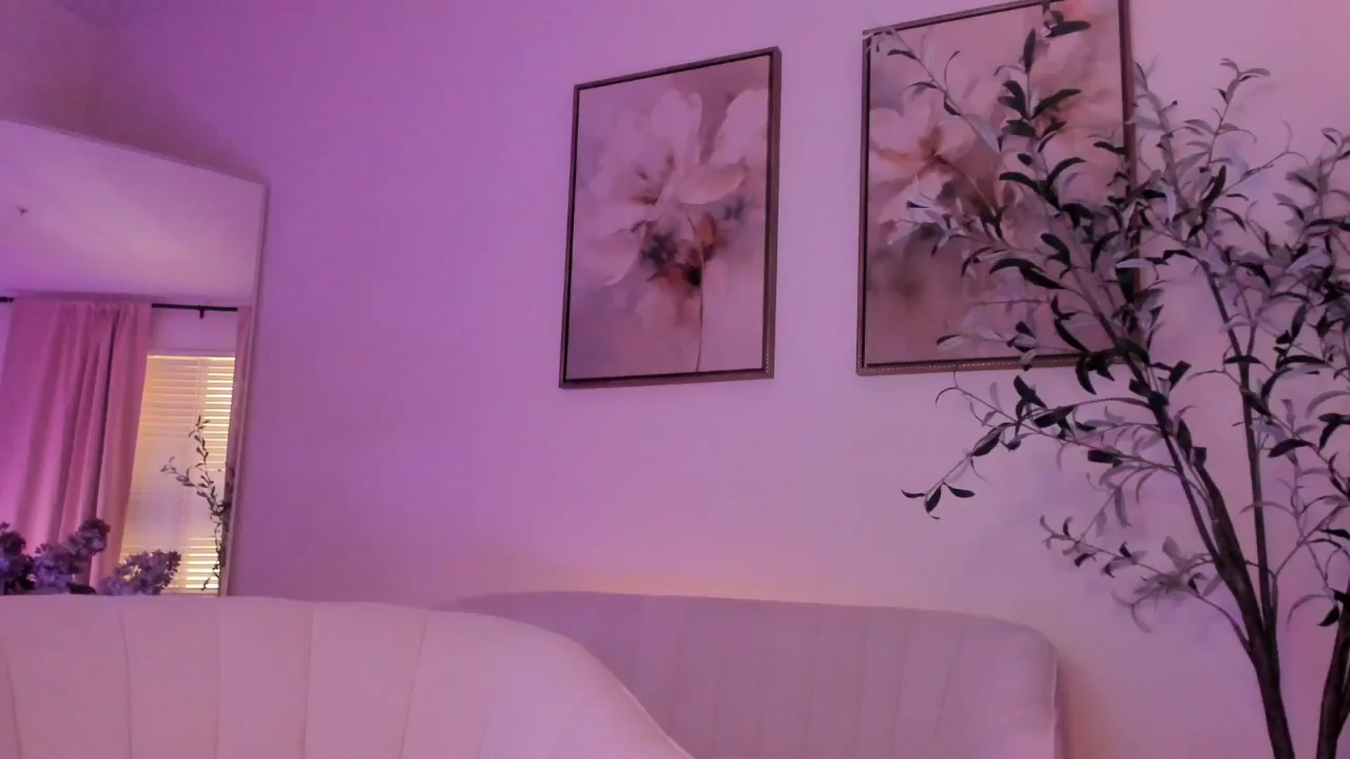 Gallery image thumbnail from goddessccleo's myfreecams stream on, 03/10/2025, 19:22 image 14 of 20