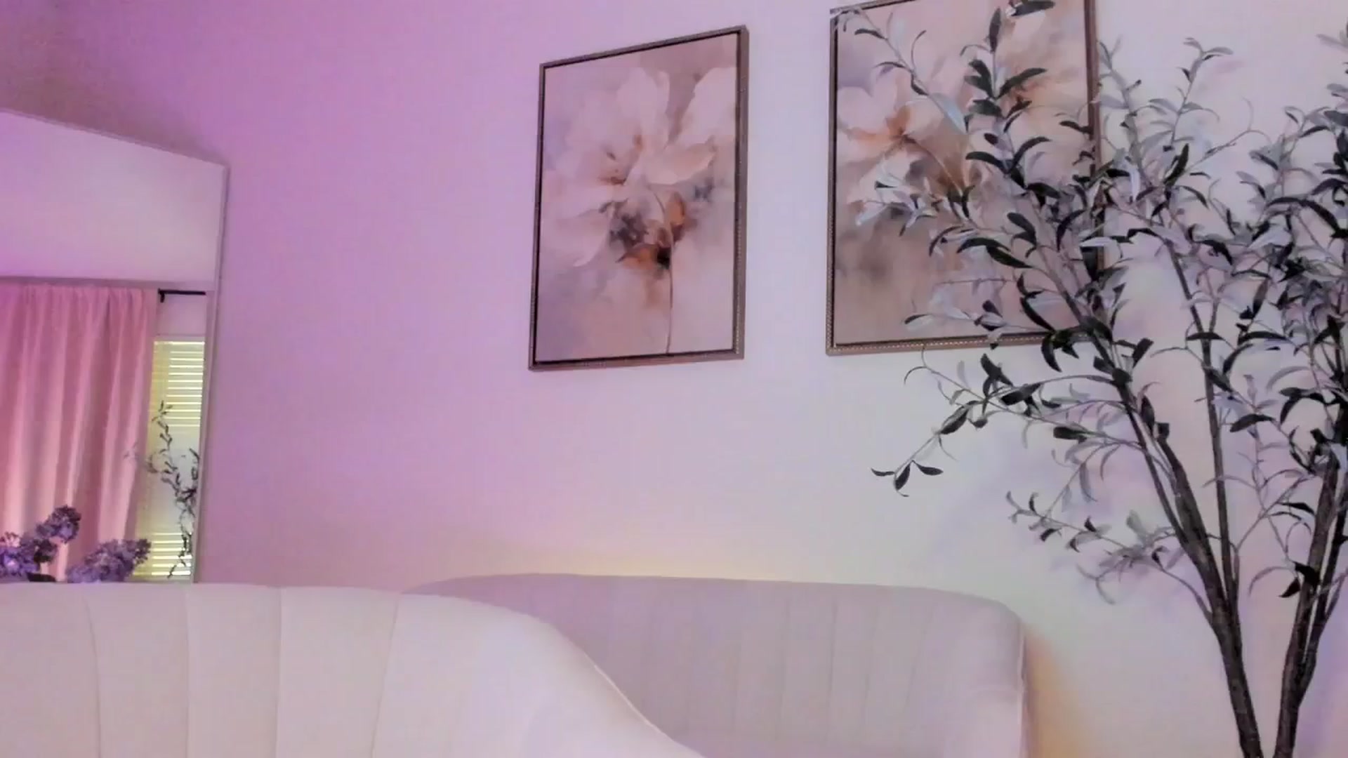 Gallery image thumbnail from goddessccleo's myfreecams stream on, 03/12/2025, 20:20 image 10 of 20
