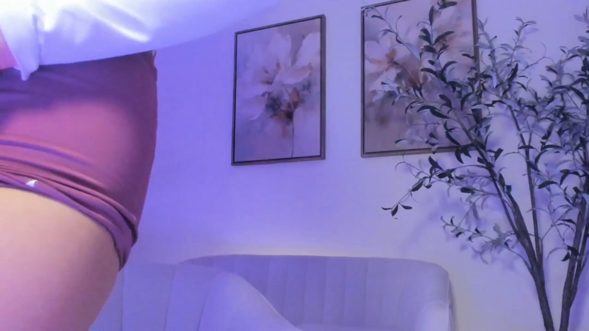 Gallery image thumbnail from goddessccleo's myfreecams stream on, 03/13/2025, 04:02 image 12 of 20