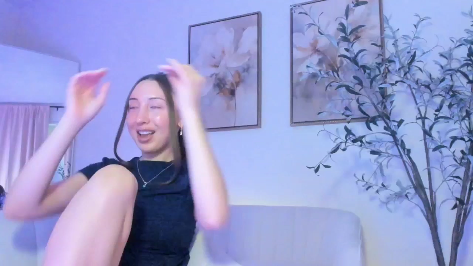 Gallery image thumbnail from goddessccleo's myfreecams stream on, 03/13/2025, 18:43 image 8 of 20