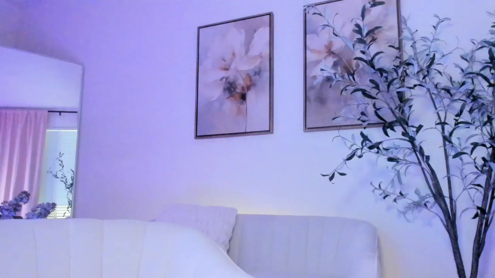 Gallery image thumbnail from goddessccleo's myfreecams stream on, 03/14/2025, 21:24 image 14 of 20