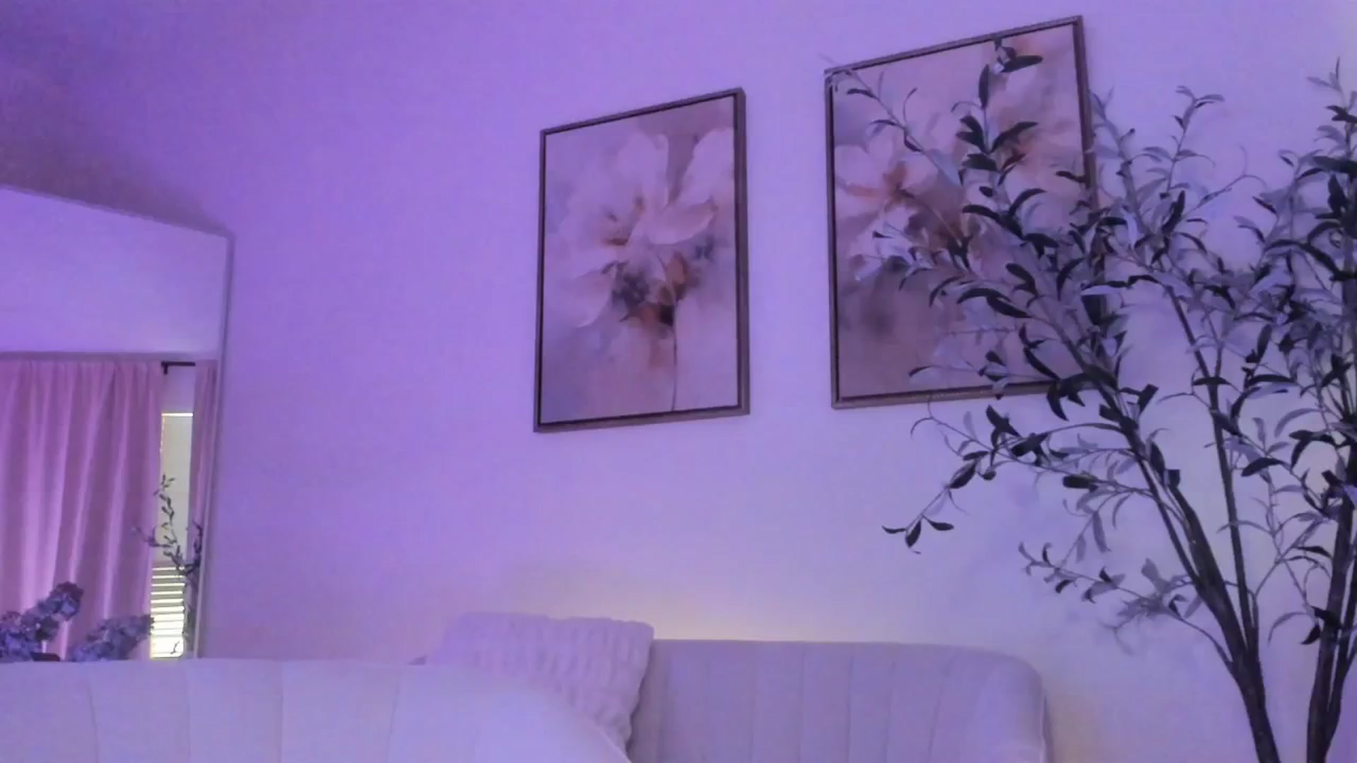 Gallery image thumbnail from goddessccleo's myfreecams stream on, 03/22/2025, 19:25 image 11 of 20