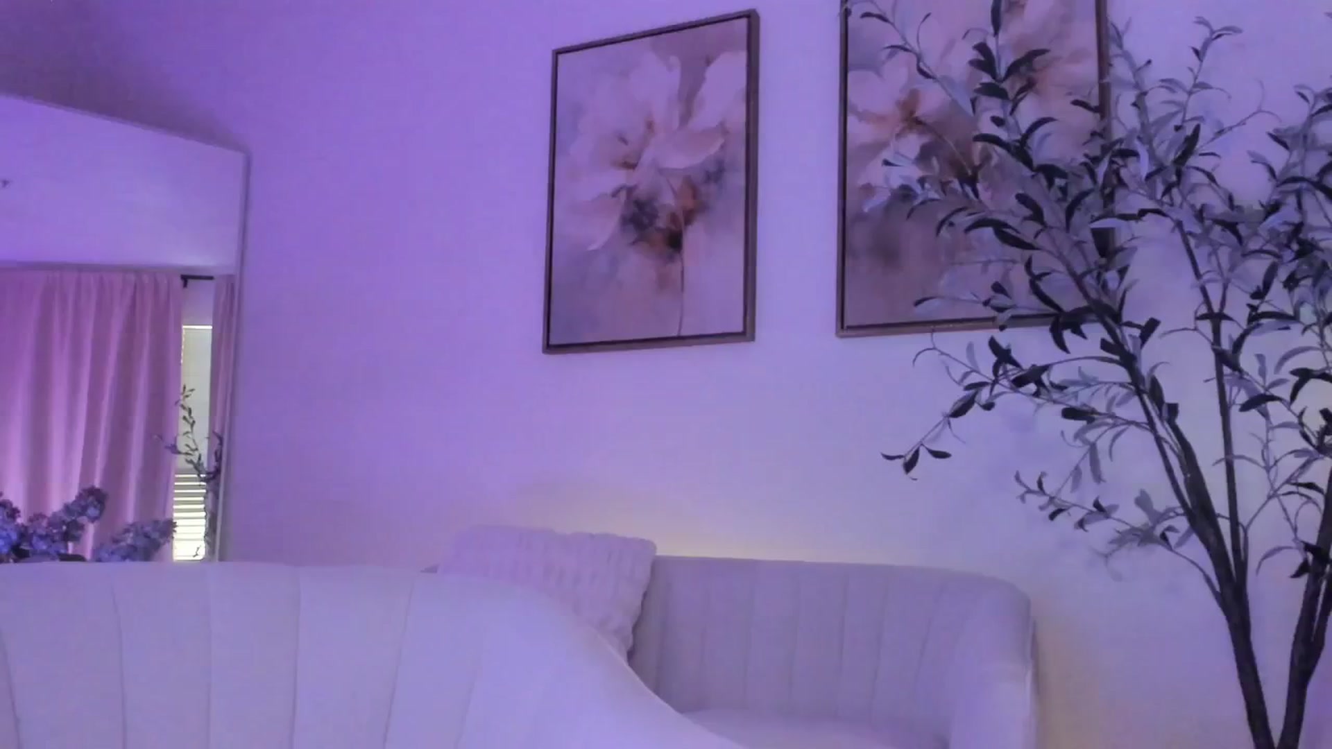 Gallery image thumbnail from goddessccleo's myfreecams stream on, 03/22/2025, 19:25 image 4 of 20