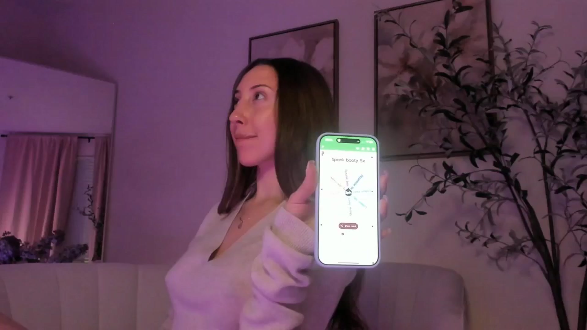 Gallery image thumbnail from goddessccleo's myfreecams stream on, 03/31/2025, 02:11 image 5 of 20