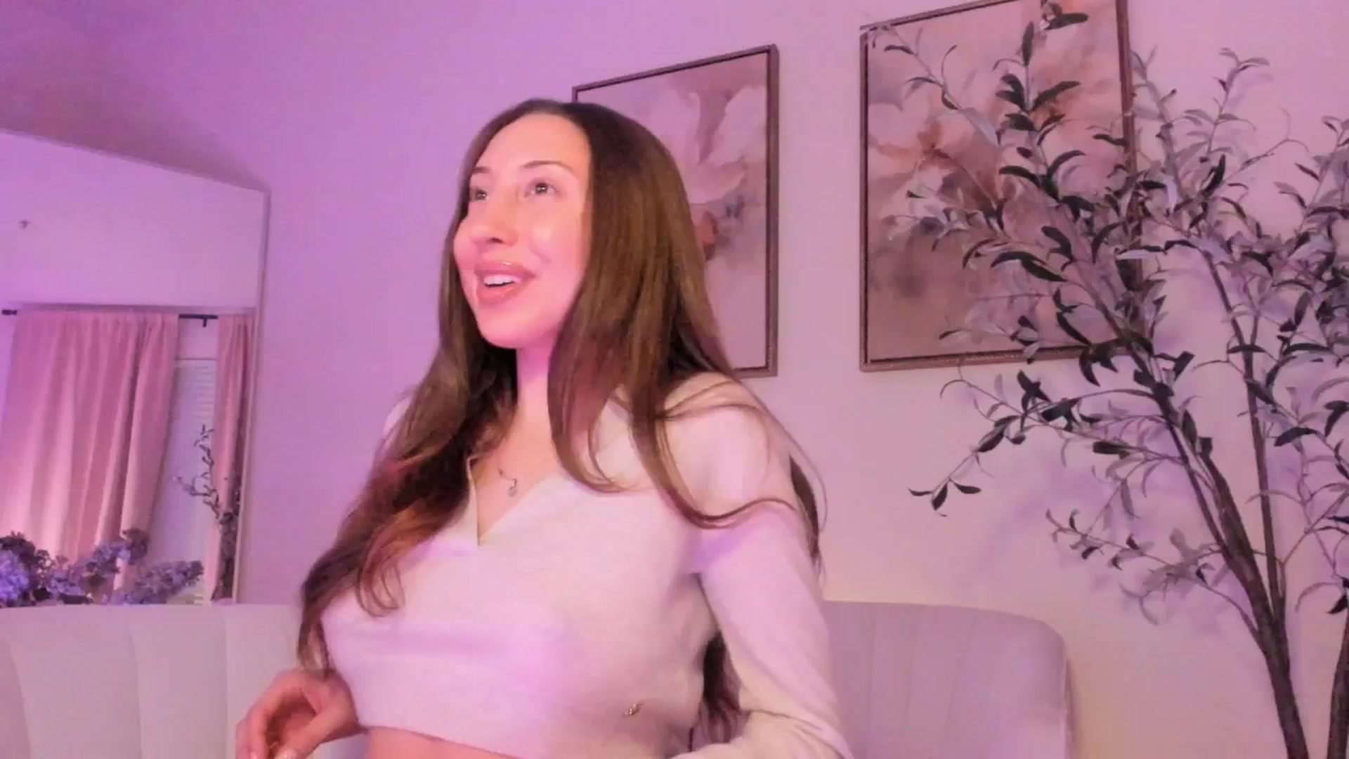 Gallery image thumbnail from goddessccleo's myfreecams stream on, 03/31/2025, 02:11 image 7 of 20