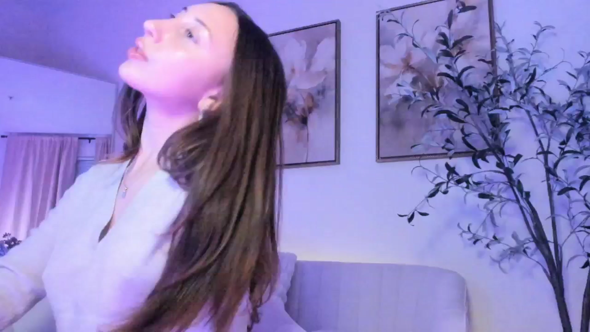 Gallery image thumbnail from goddessccleo's myfreecams stream on, 03/31/2025, 02:11 image 19 of 20