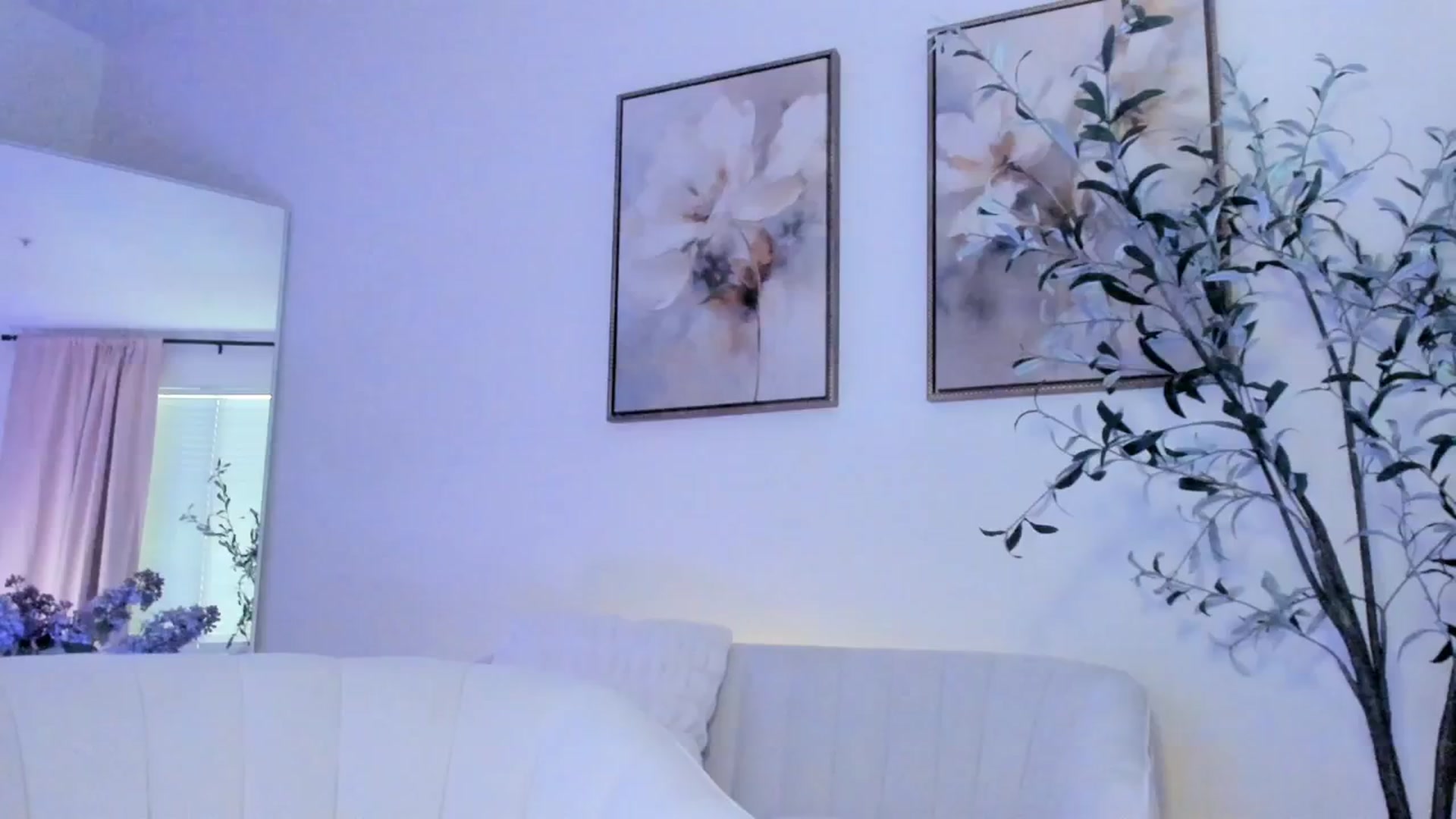 Gallery image thumbnail from goddessccleo's myfreecams stream on, 04/04/2025, 19:19 image 11 of 20