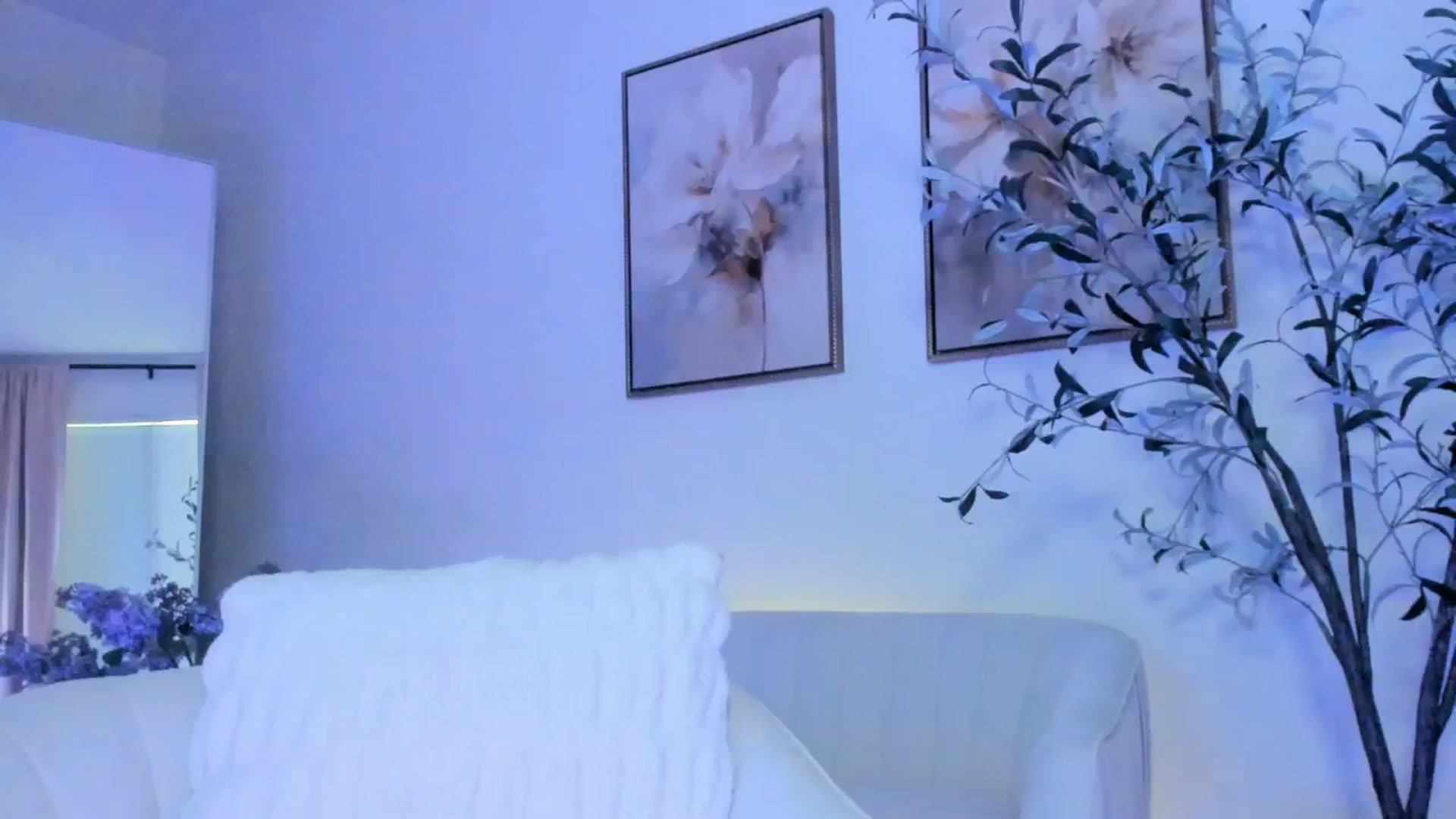 Gallery image thumbnail from goddessccleo's myfreecams stream on, 04/21/2025, 19:34 image 20 of 20