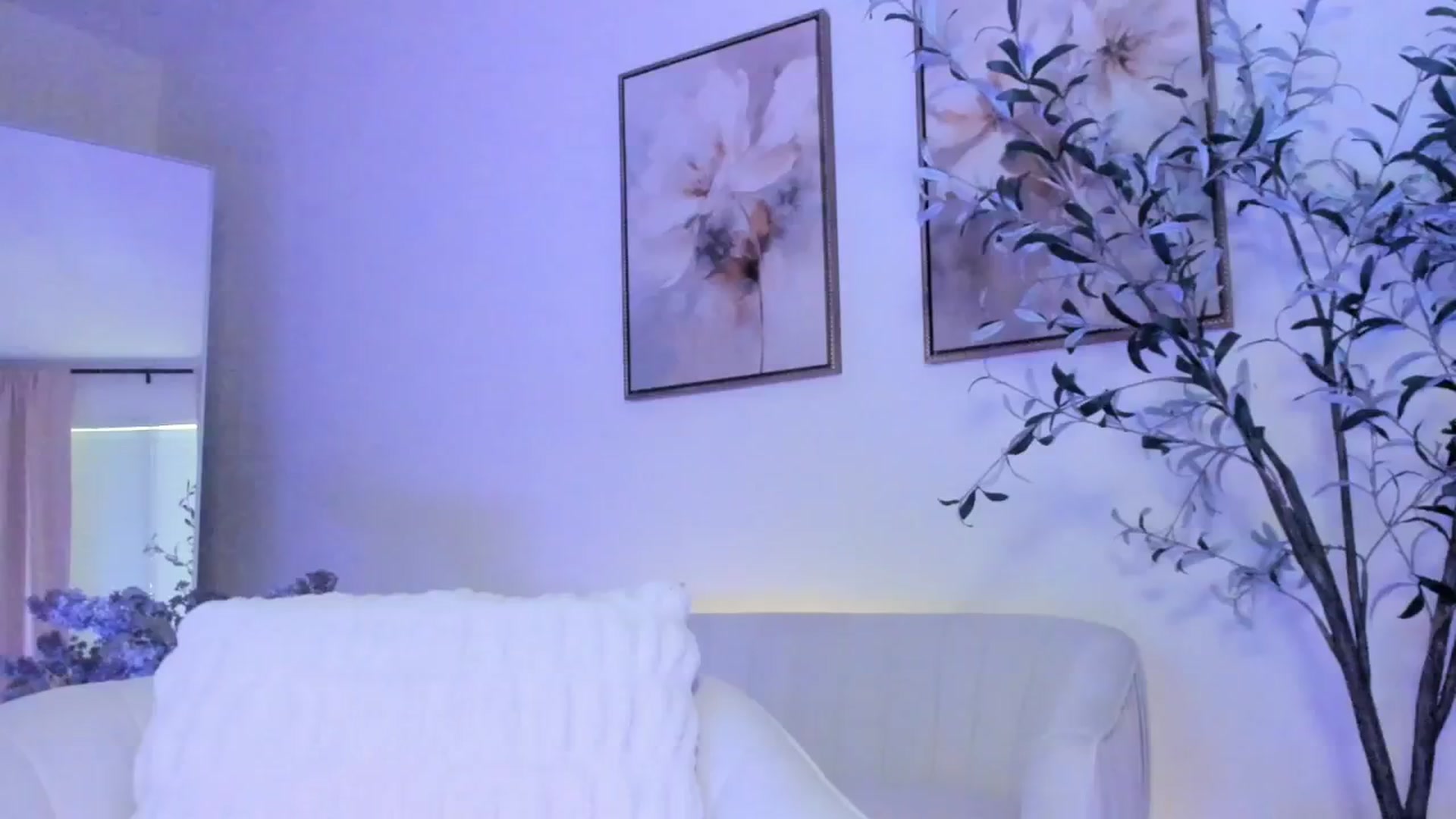 Gallery image thumbnail from goddessccleo's myfreecams stream on, 04/24/2025, 19:49 image 1 of 20