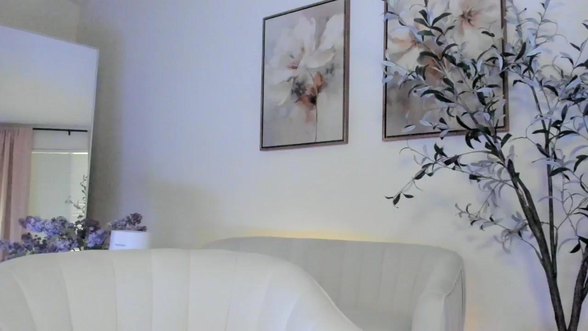 Gallery image thumbnail from goddessccleo's myfreecams stream on, 04/25/2025, 20:49 image 8 of 20